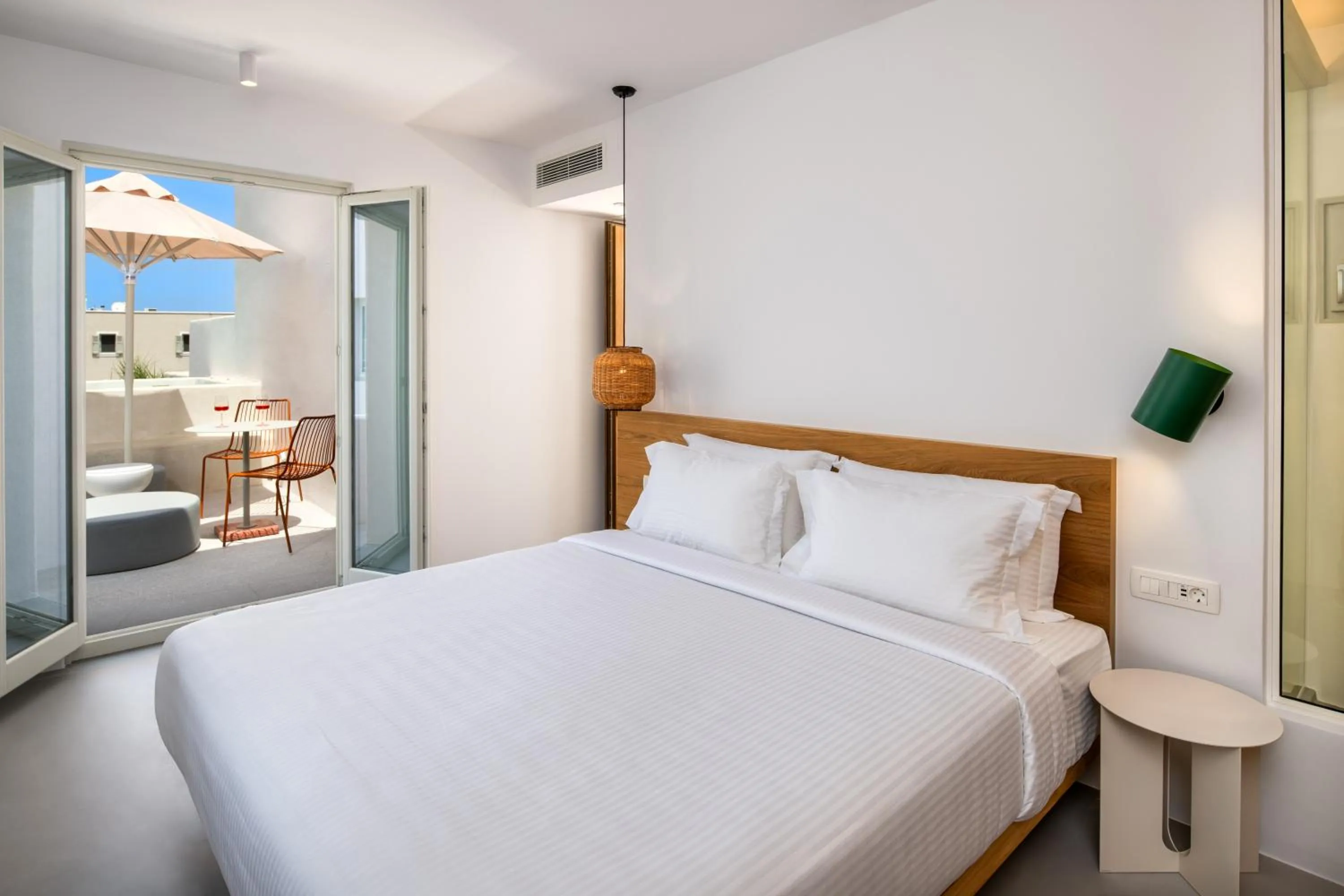 Photo of the whole room, Bed in Viva Nove Suites