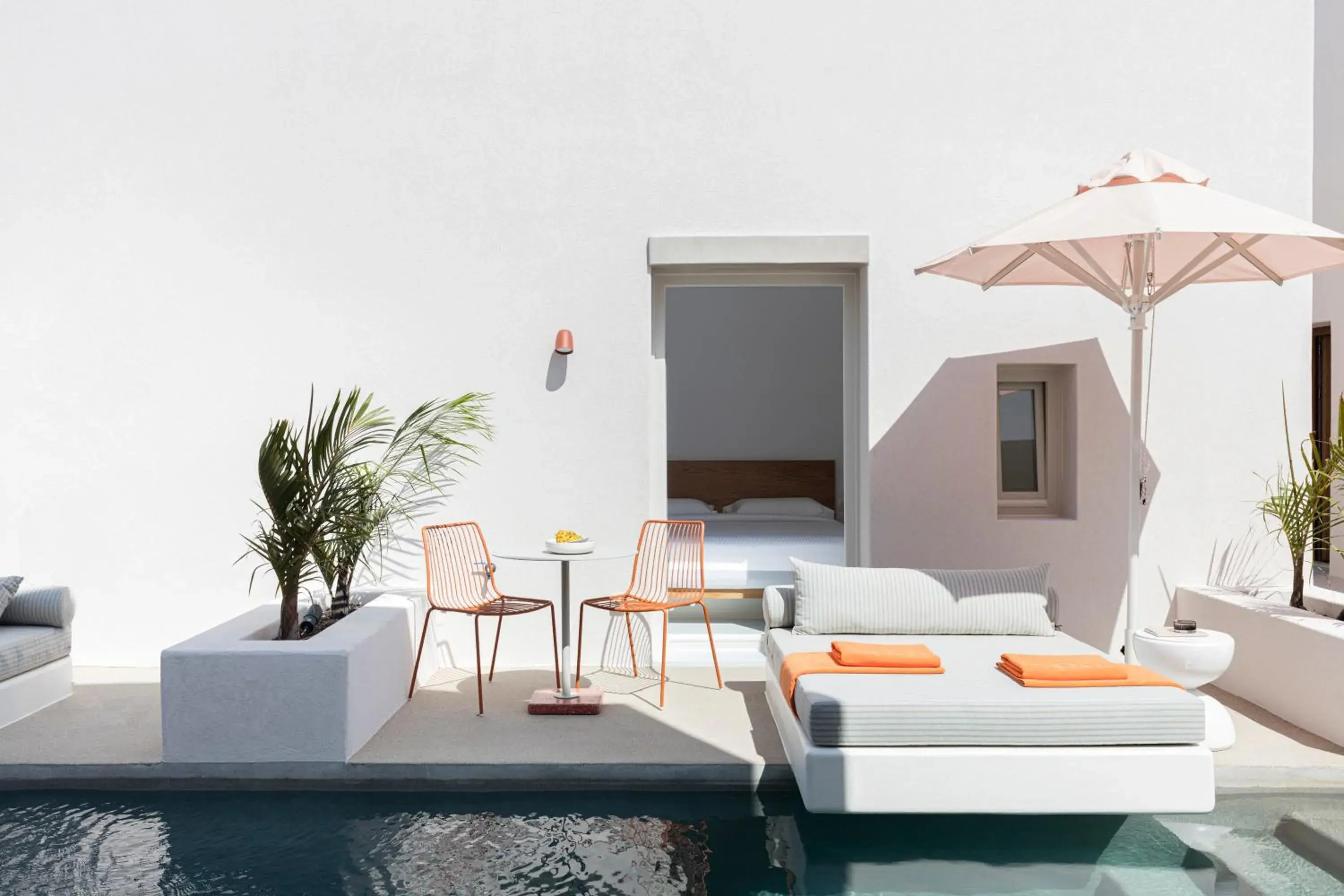 Junior Suite with Shared Pool in Viva Nove Suites Junior Suite with Shared Pool in Viva Nove Suites