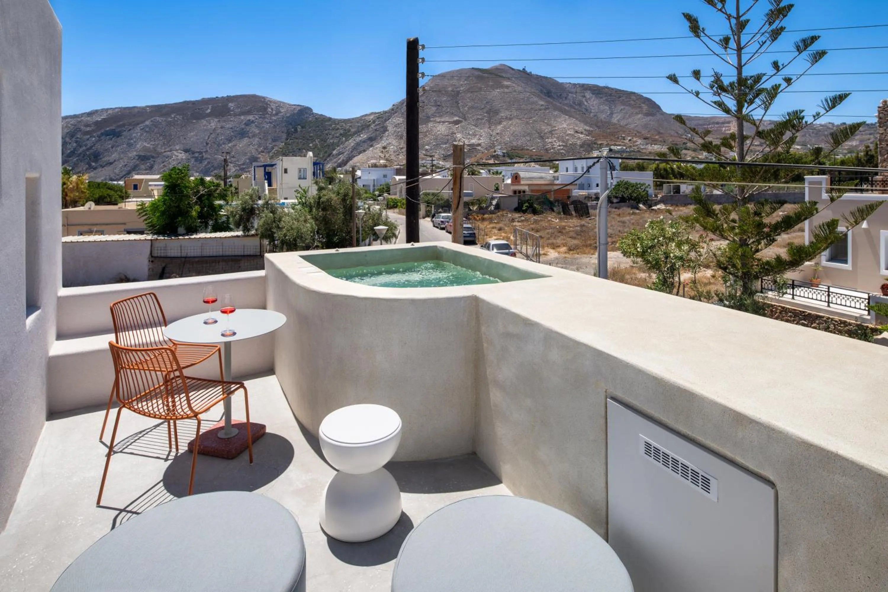 Hot Tub in Viva Nove Suites