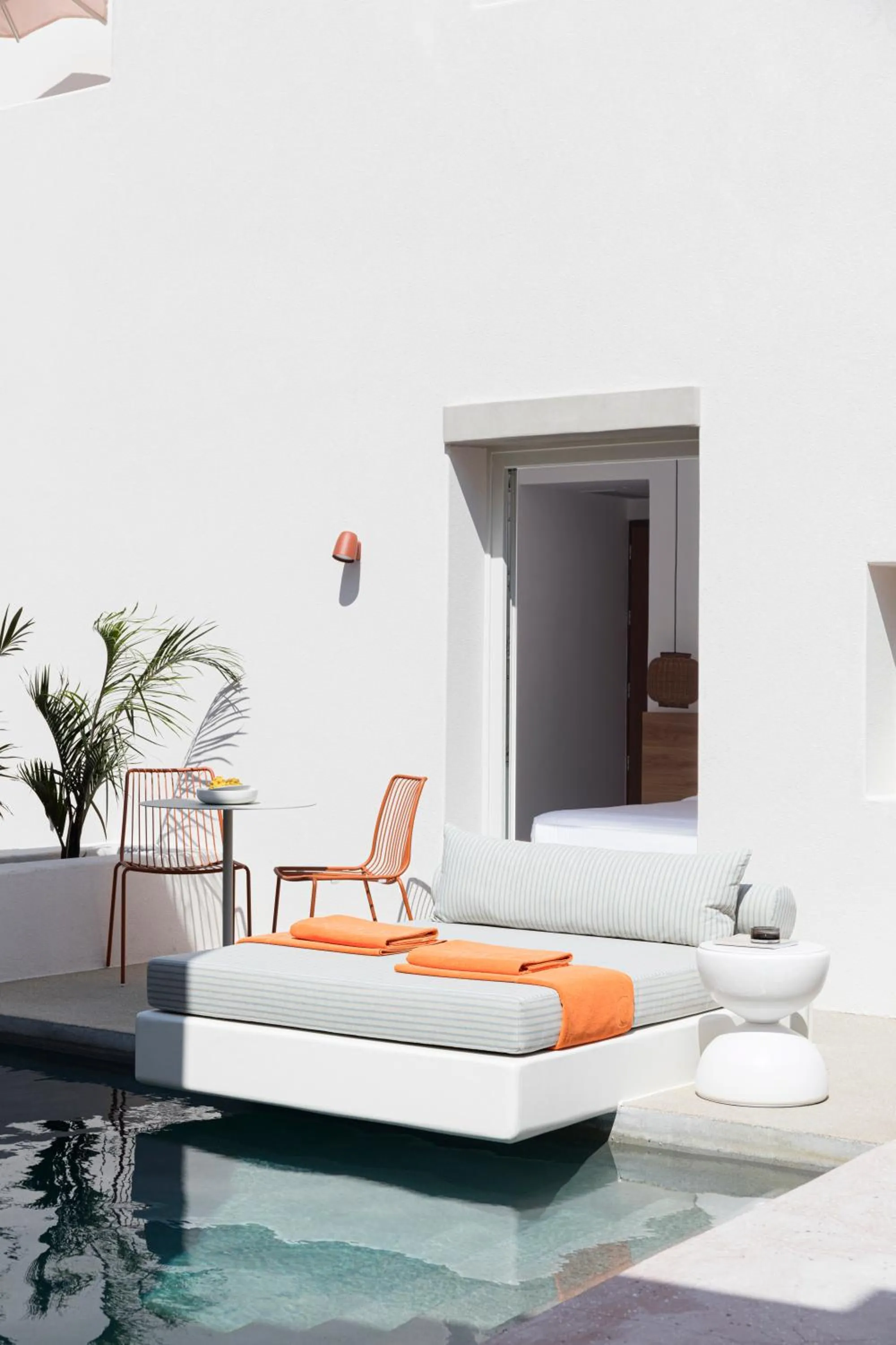 sunbed in Viva Nove Suites