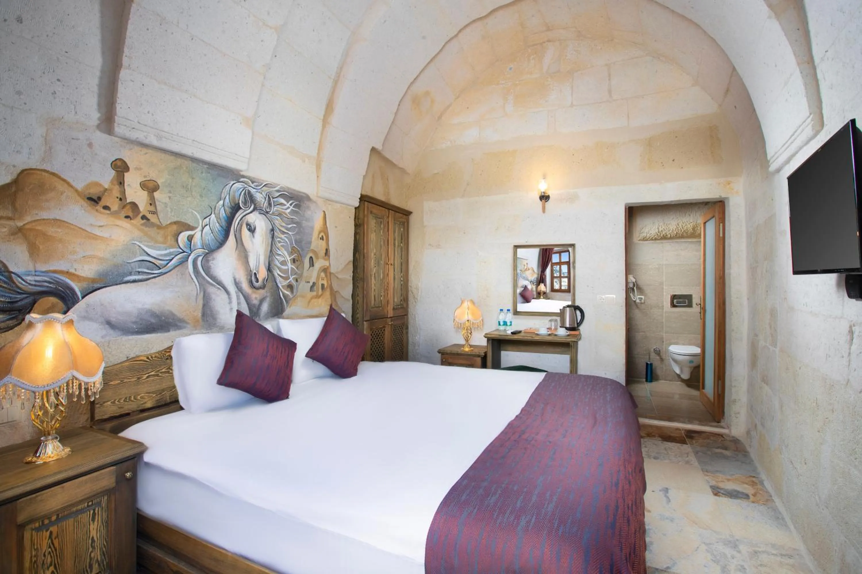 Bed in Cappadocia Pema Cave House