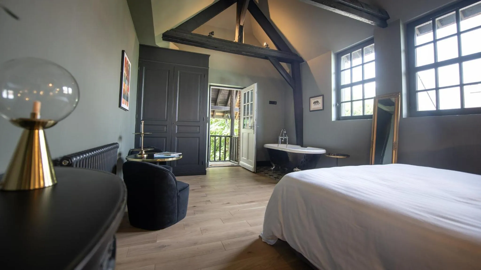 Bedroom, Bed in Maison Heronnière