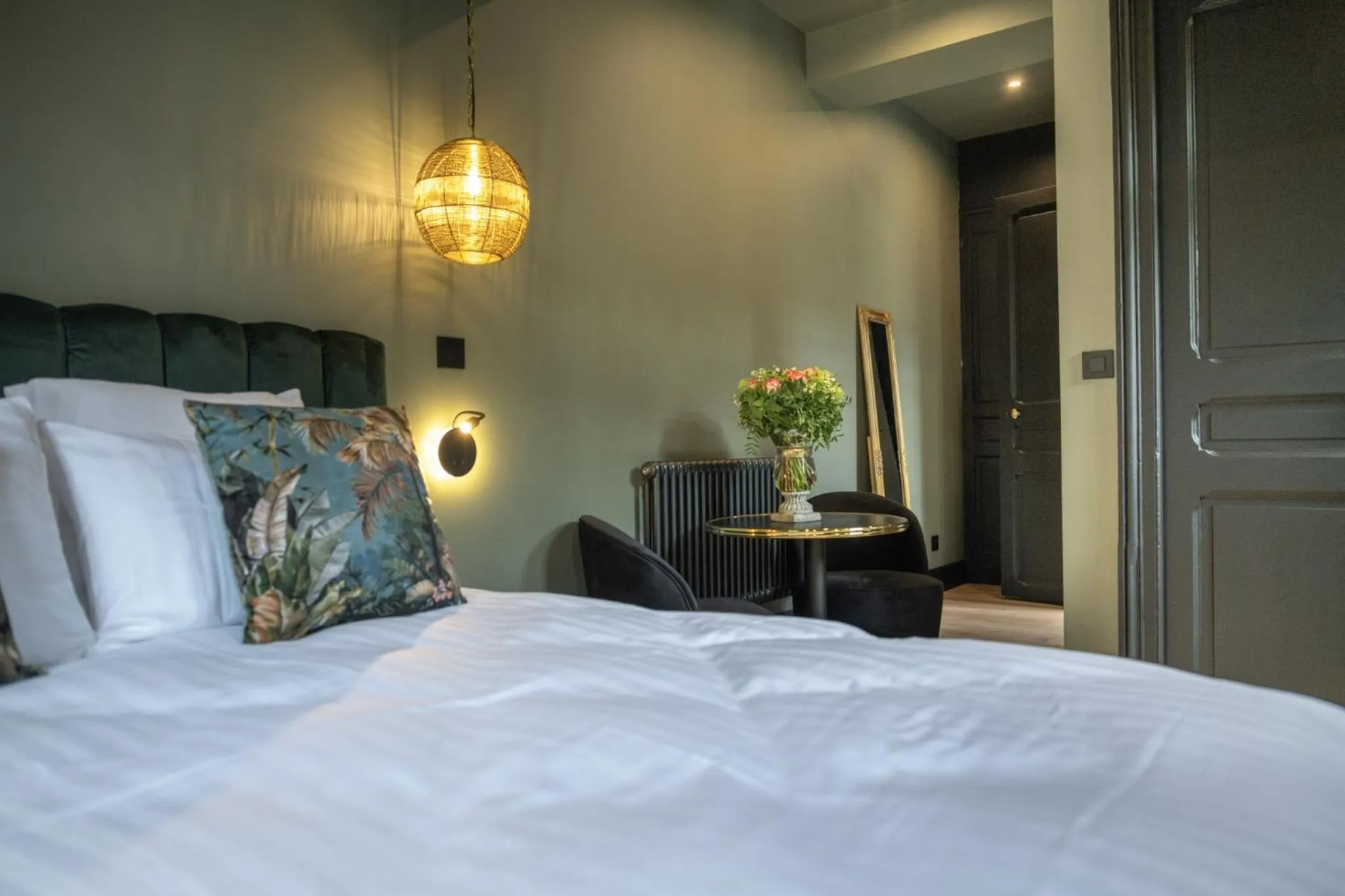 Bedroom, Bed in Maison Heronnière