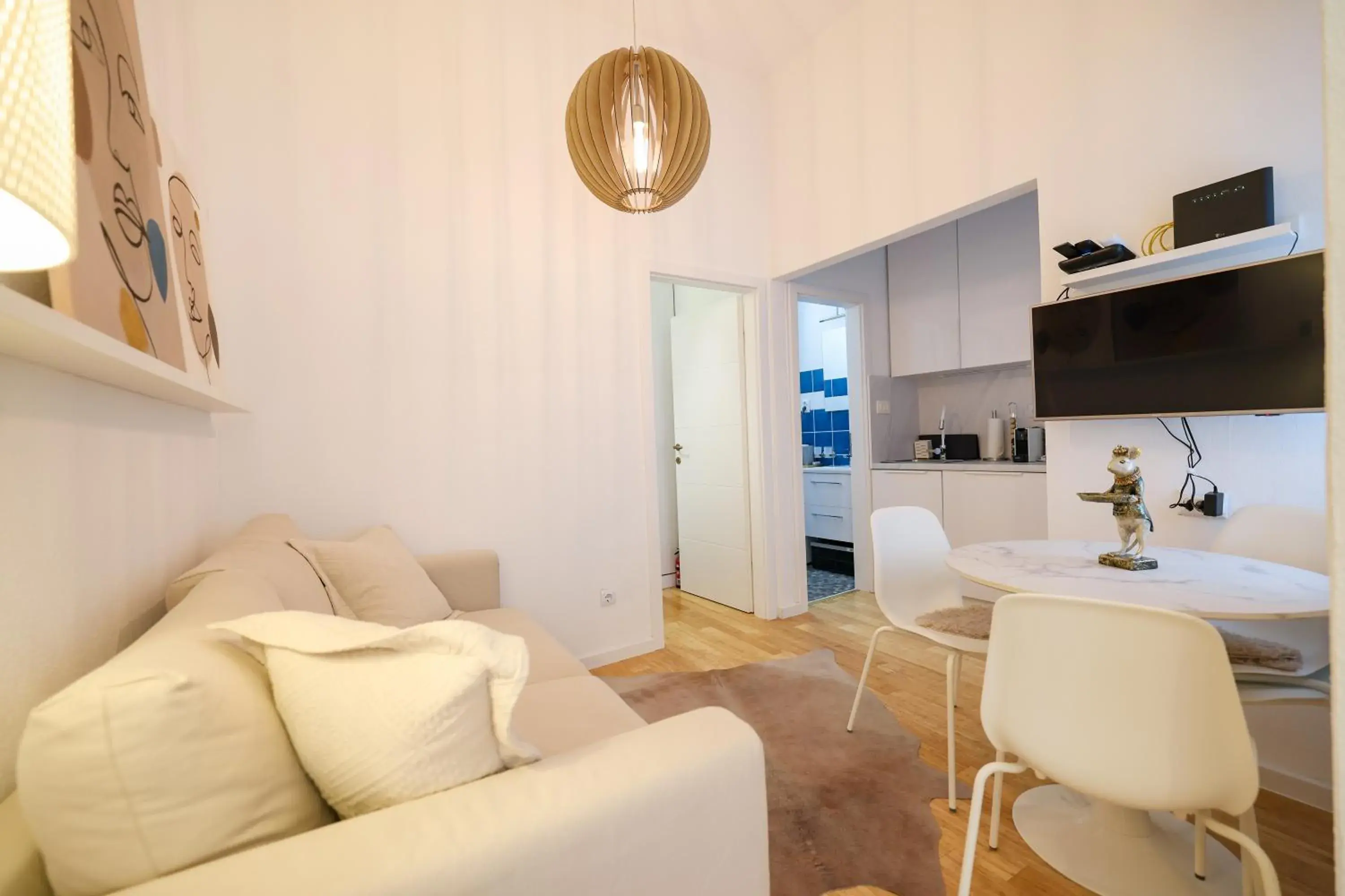 Iadra apartment in city center Iadra apartment in city center