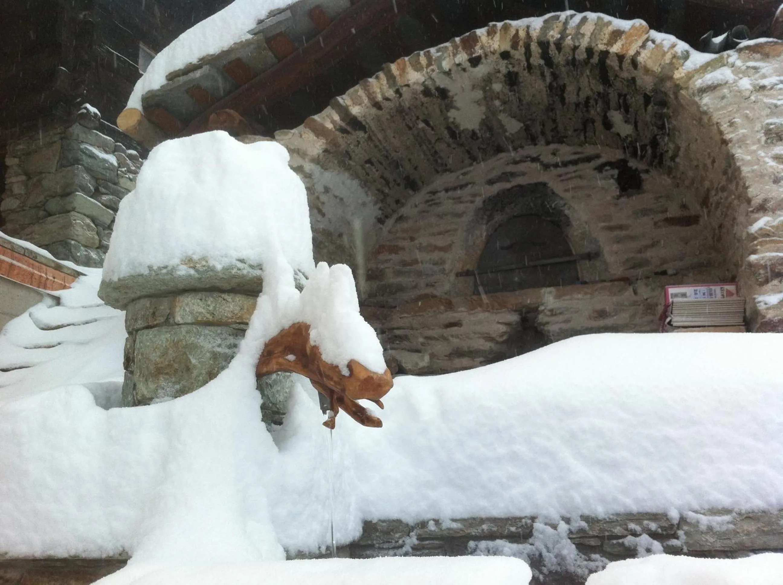 Facade/entrance in Alpe Rebelle