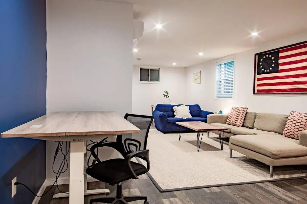 Fantastic Falls Church HomeBase for DC area travel