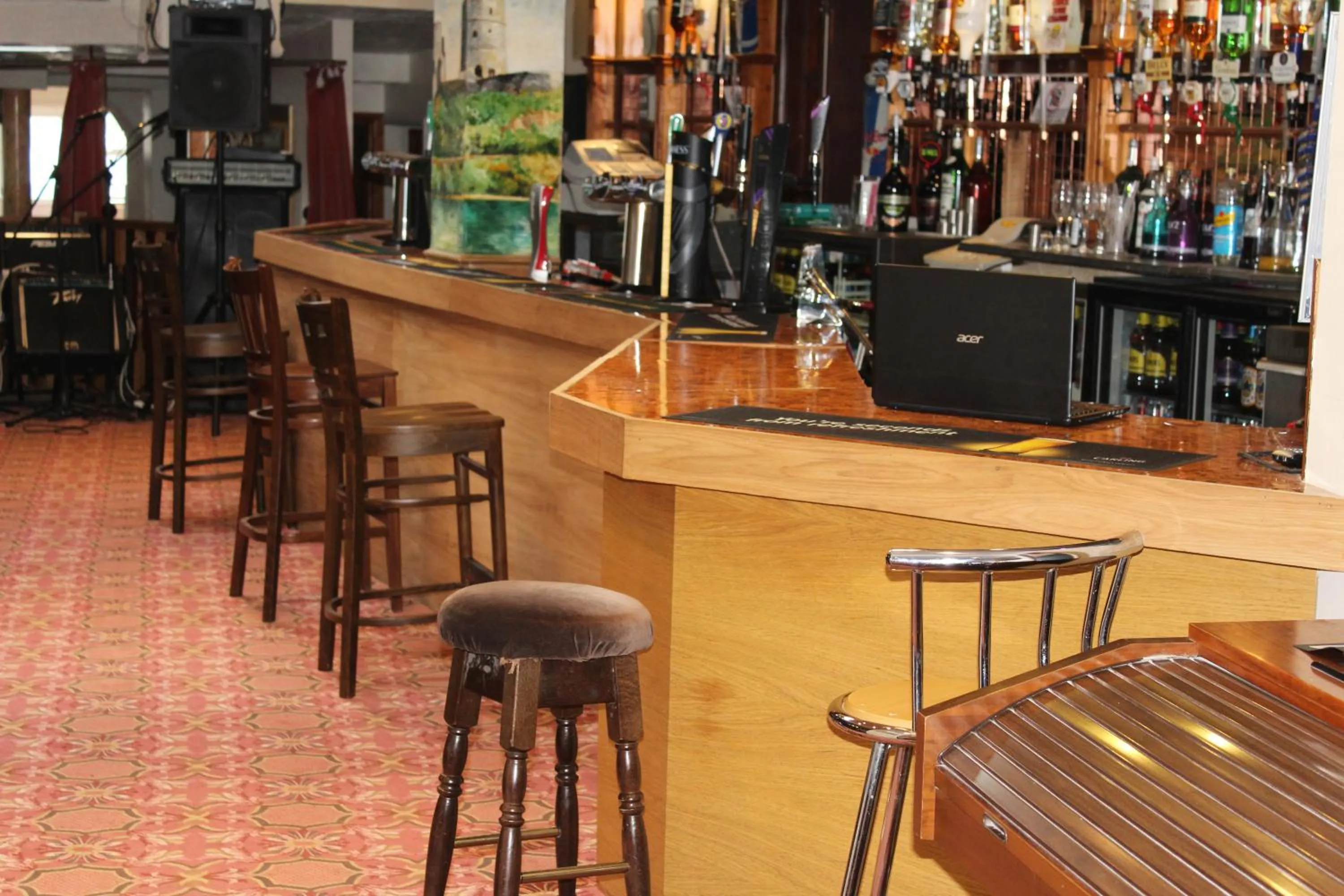 Lounge or bar in Middlegate Hotel