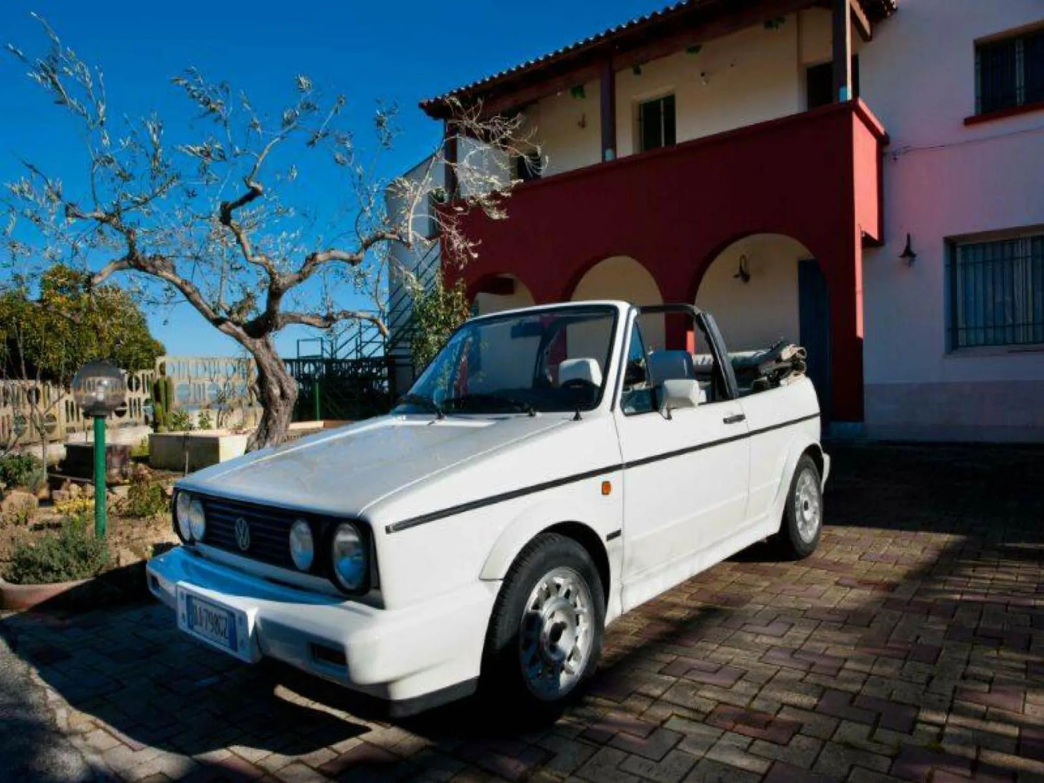 Facade/entrance in Camagna Country House
