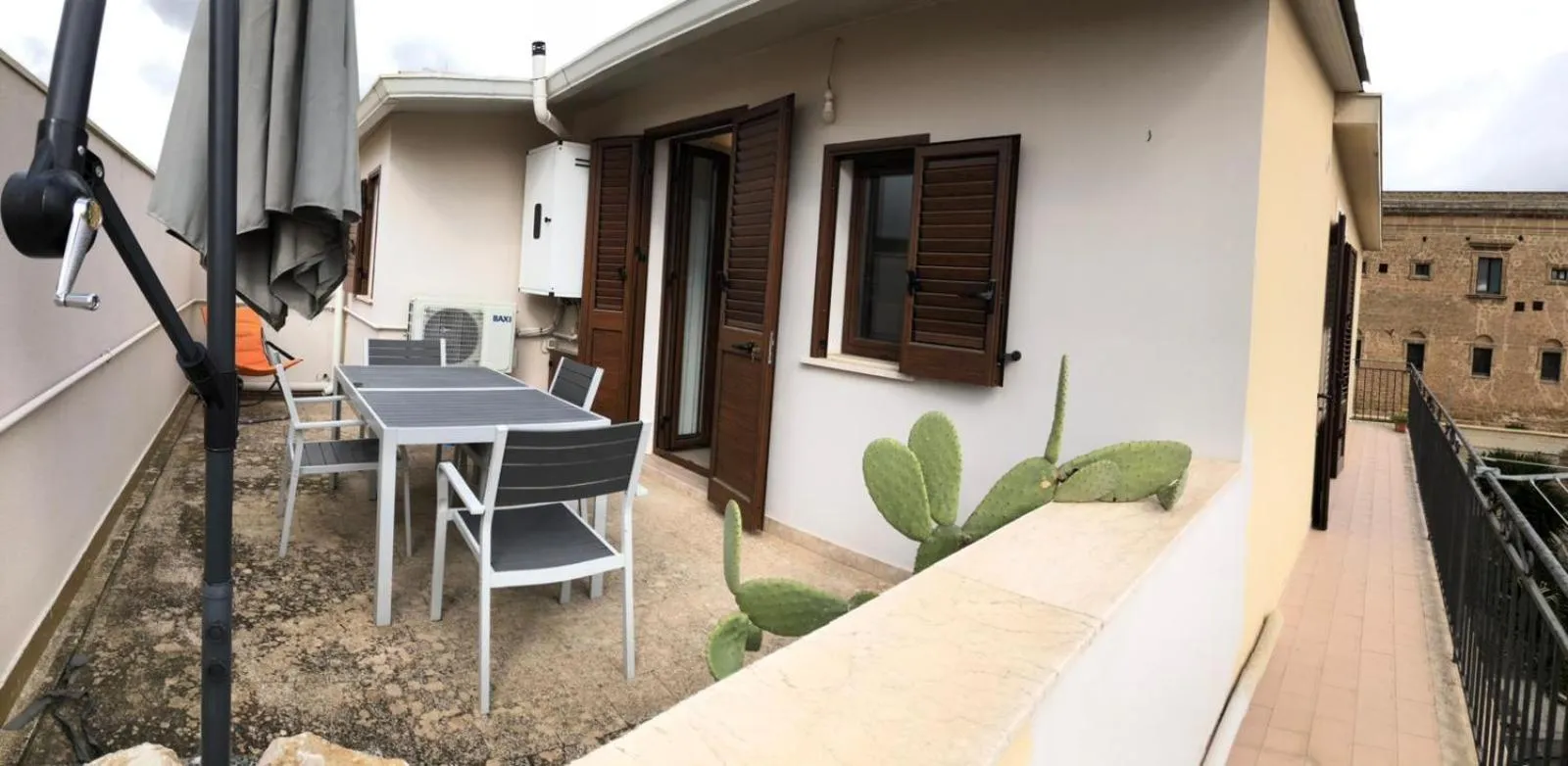 Balcony/Terrace in Camagna Country House