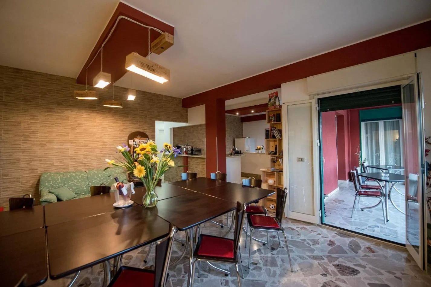 Communal lounge/ TV room in Camagna Country House