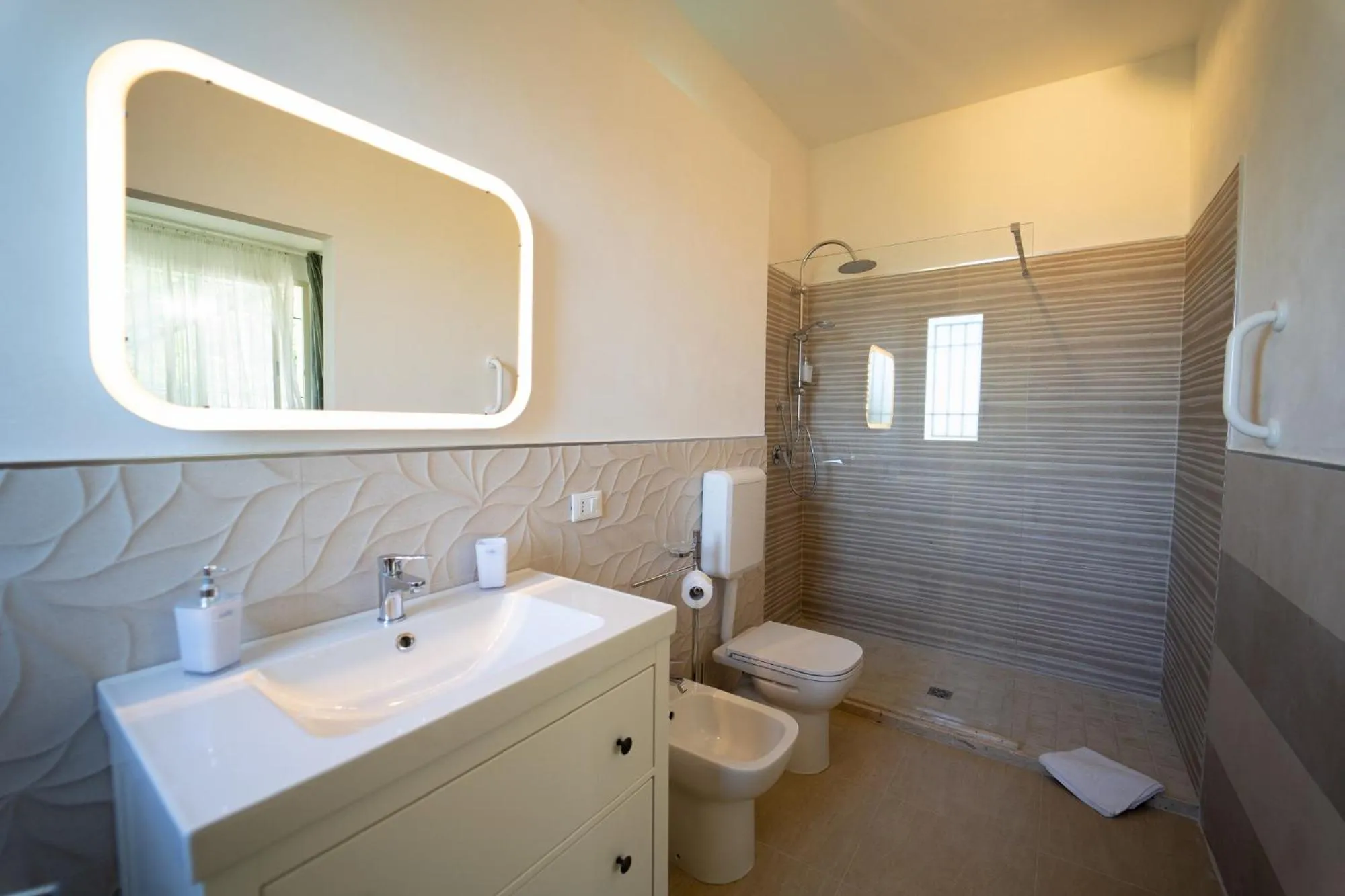 Bathroom in Camagna Country House