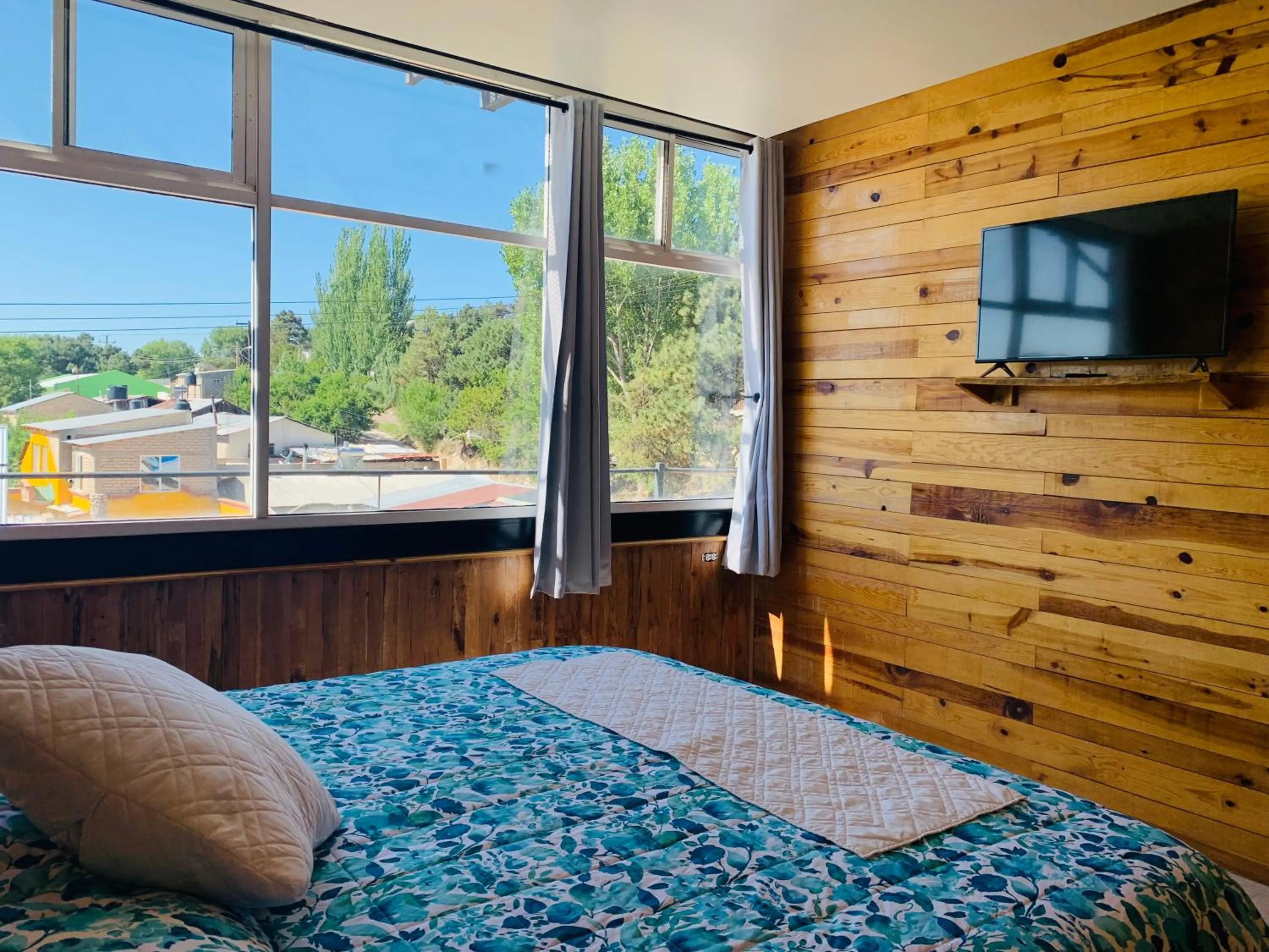 Bedroom, Bed in Rimusa Inn