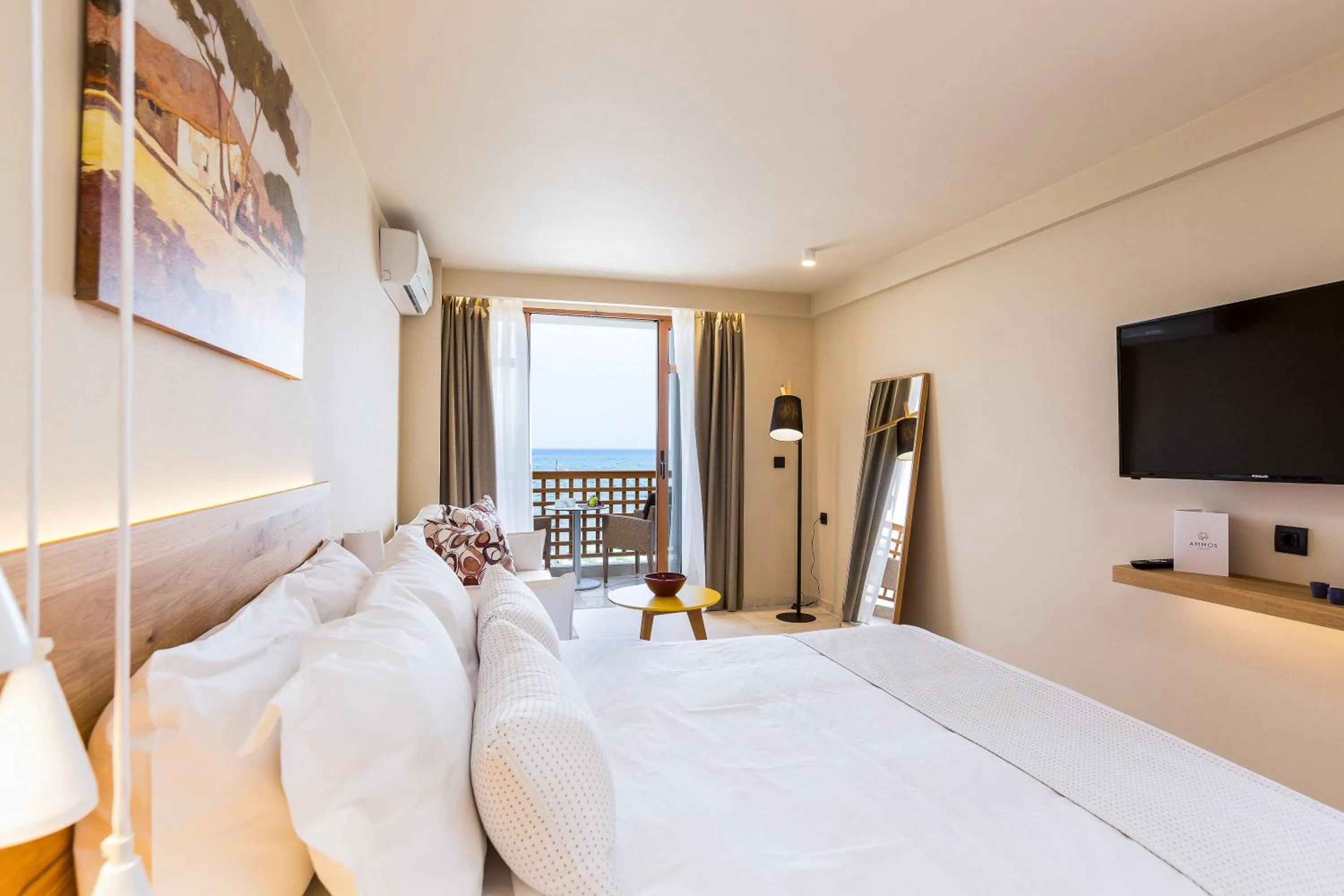 Deluxe Suite with Sea View in Ammos Suites