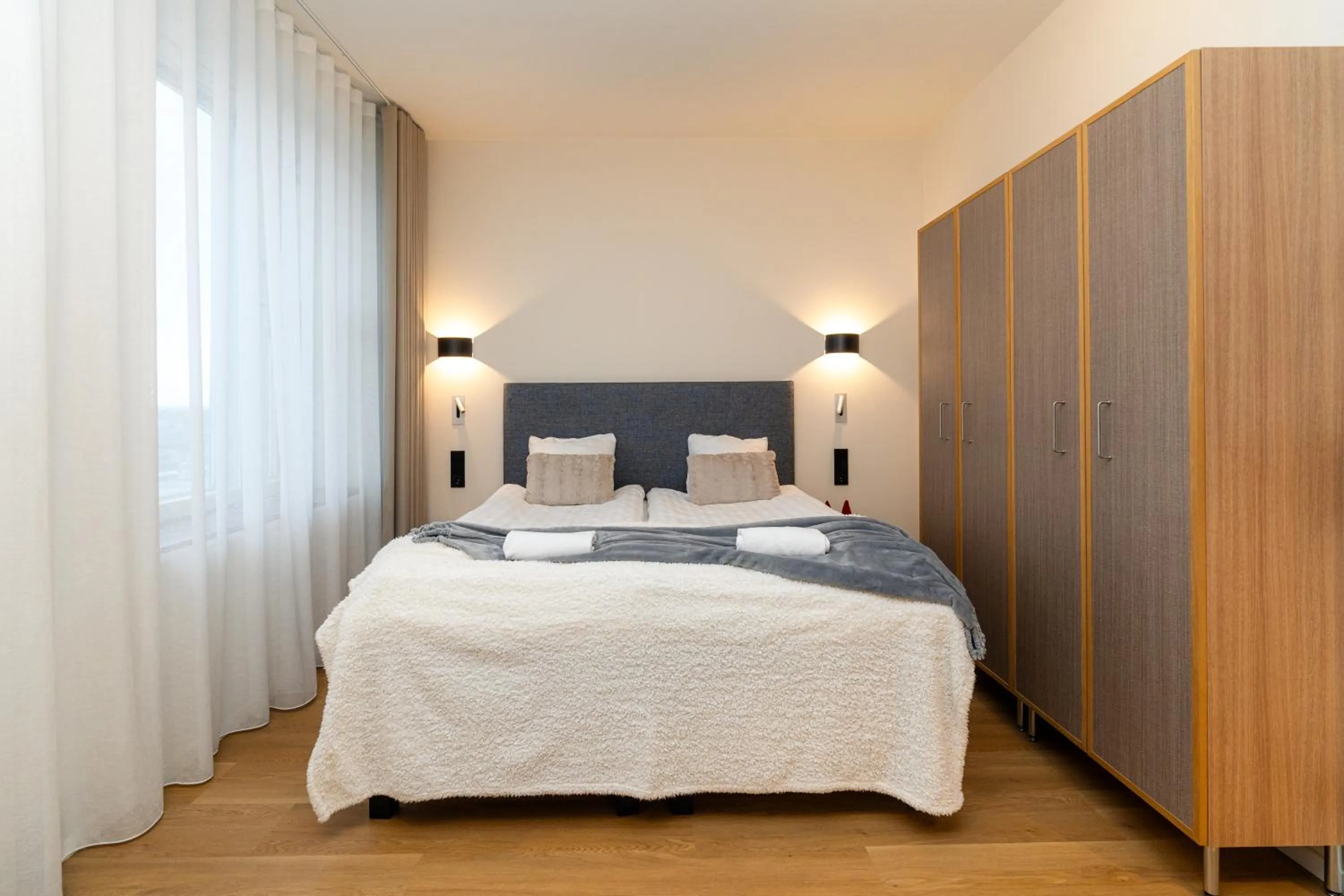 Bed in Postmaster Hotel