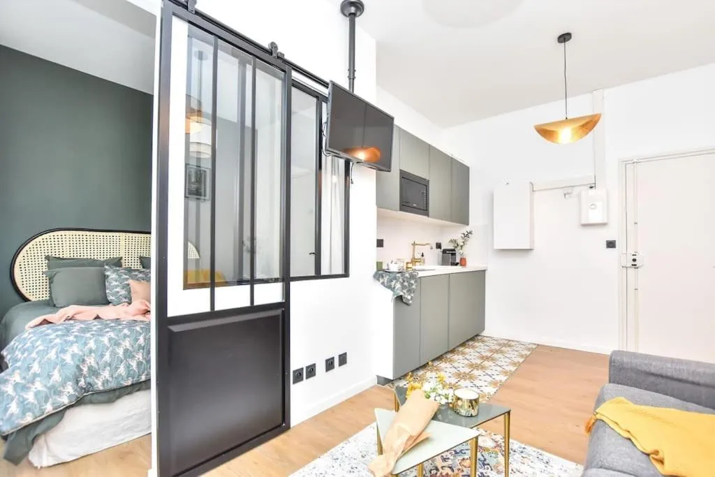 Charming Flat in Montmartre - Imhost
