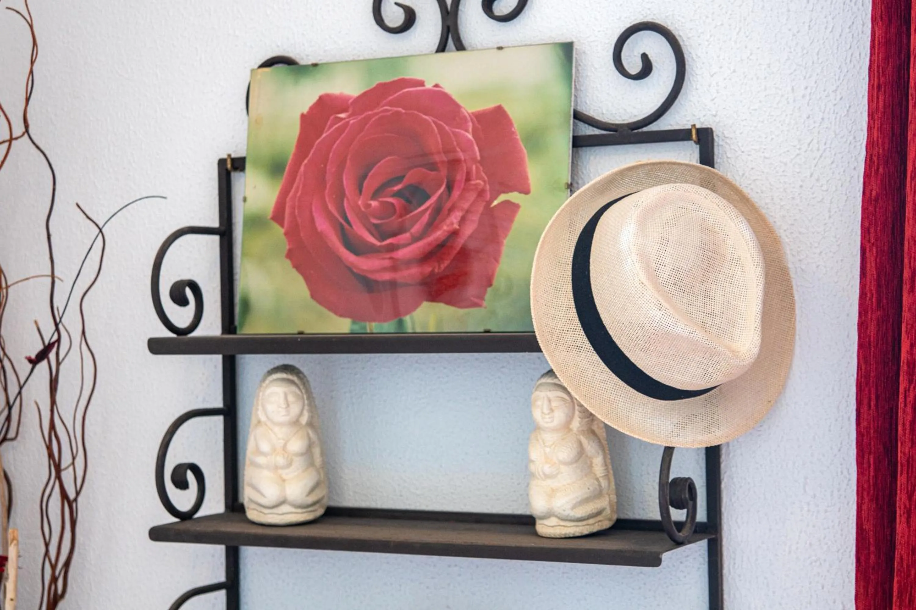 Decorative detail in Athena's Veranda magestic views Home 97 in Glyfada of Corfu by New Era