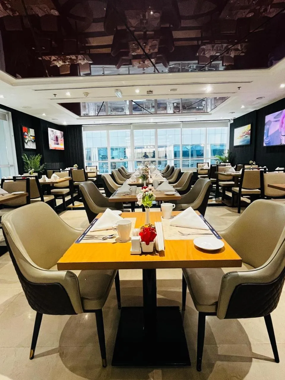 Breakfast in Al Diar Sawa Hotel Apartments