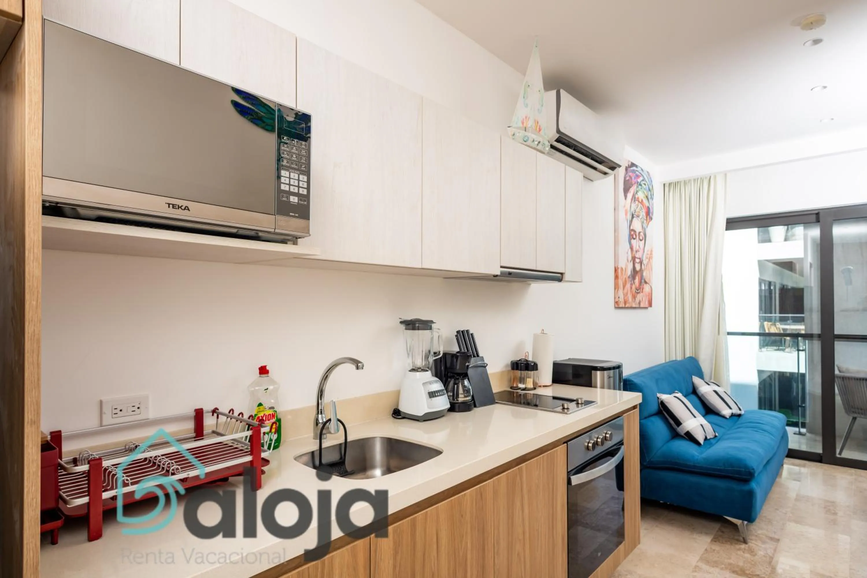 Kitchen or kitchenette in Ipana condo unos pasos de 5ta Avenida