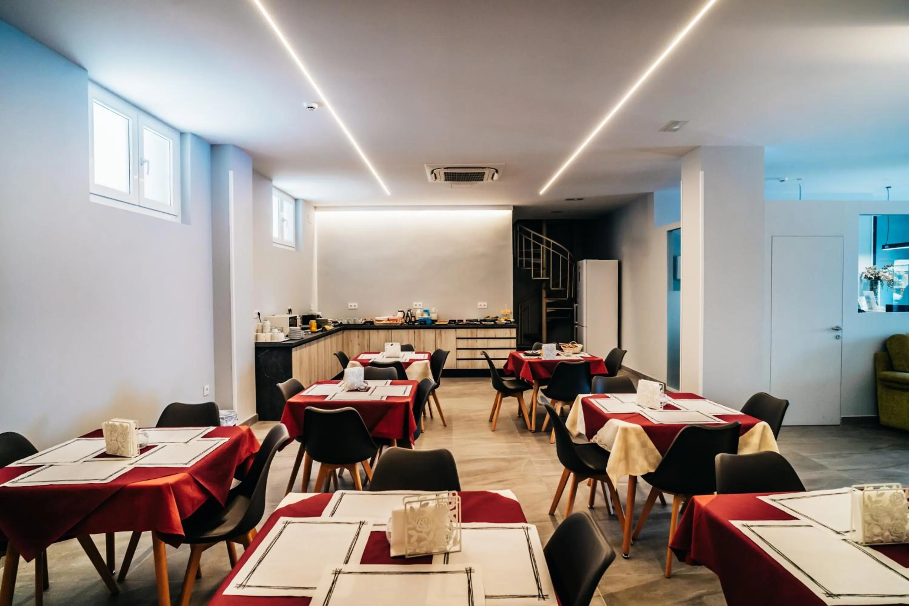 Food close-up, Restaurant/Places to Eat in Arevalos Hotel