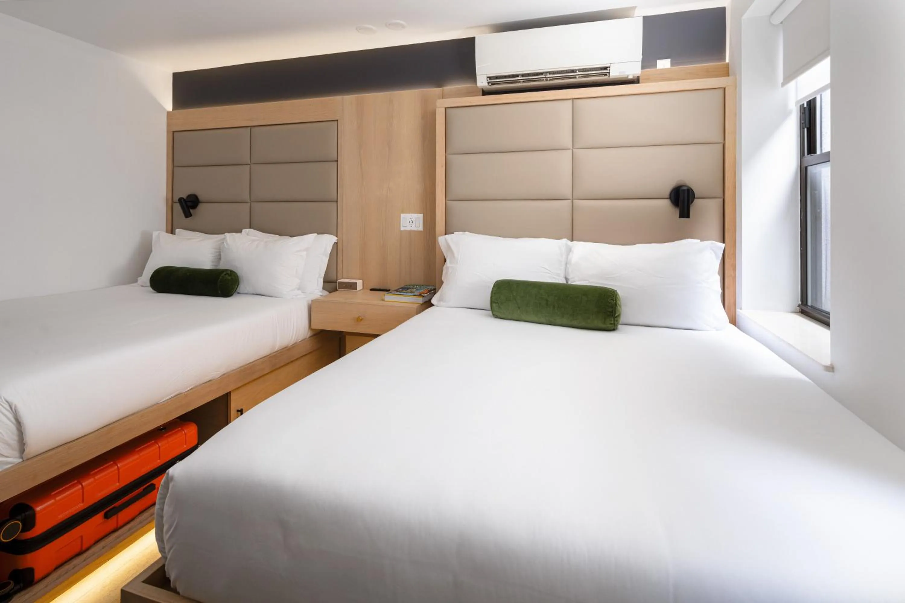 Bedroom, Bed in Little Charlie Hotel