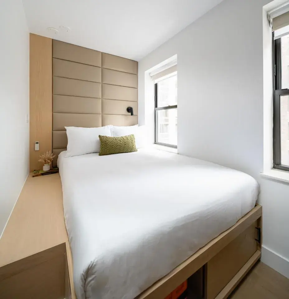 Double Room in Little Charlie Hotel Double Room in Little Charlie Hotel