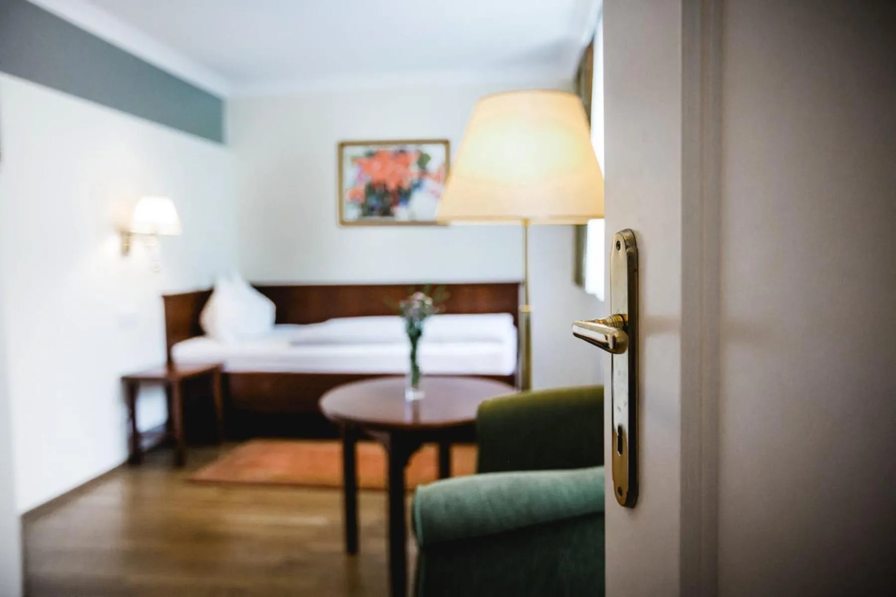 Photo of the whole room, Bed in Seehotel Billroth