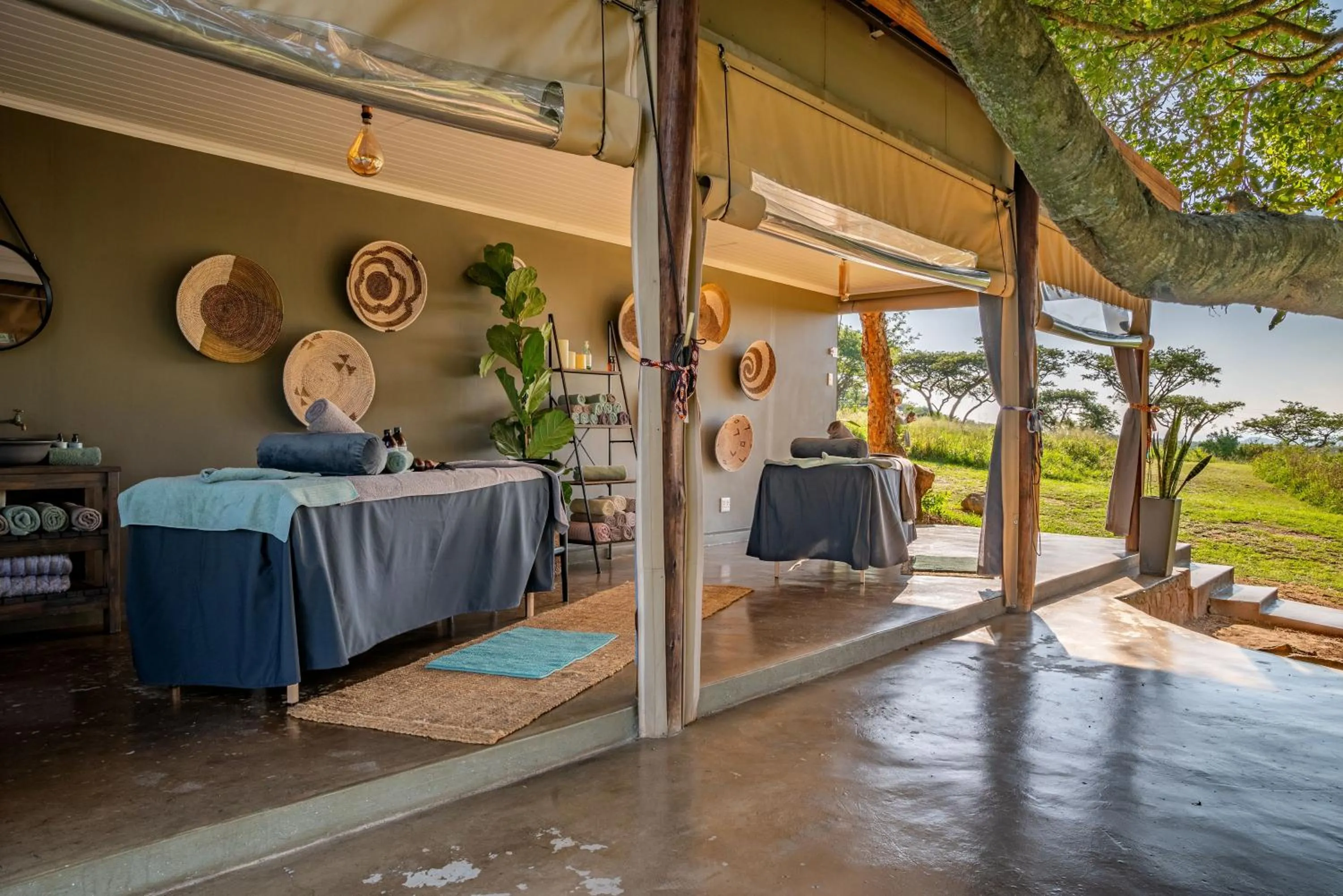 Massage in Muluwa Lodge