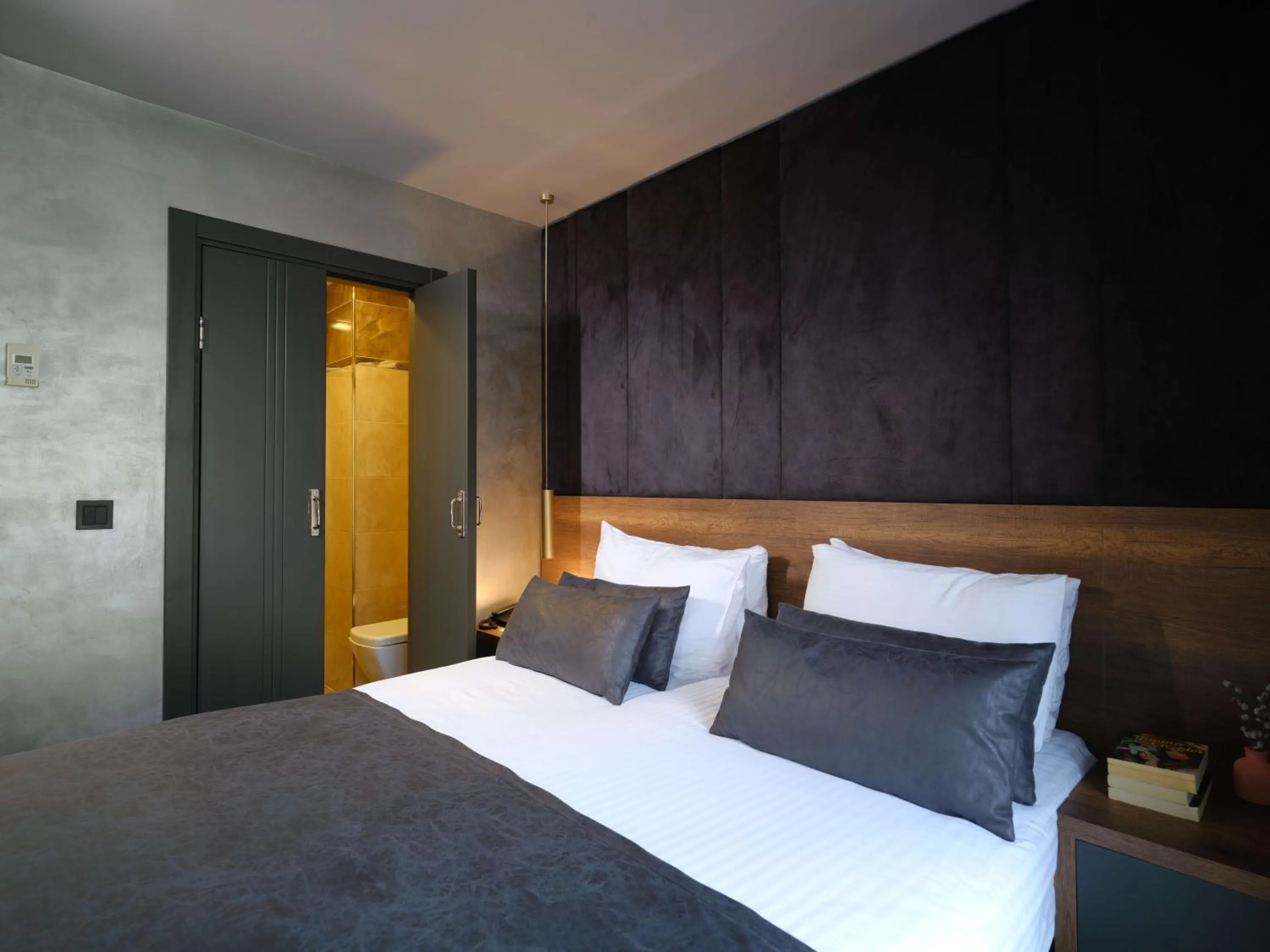 Bed in SennaCity Hotel