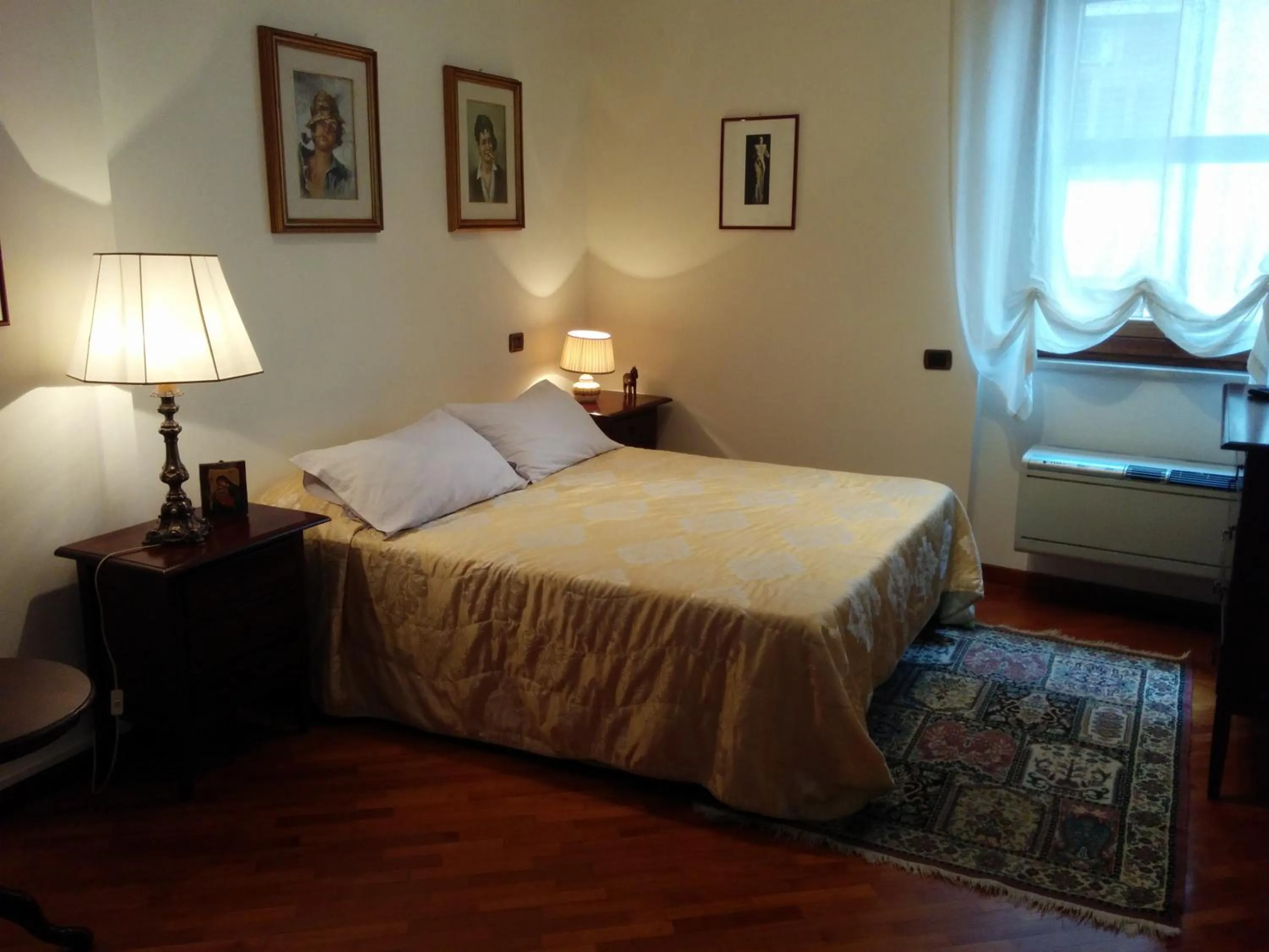 Bed in Napoli Porta Di Mare