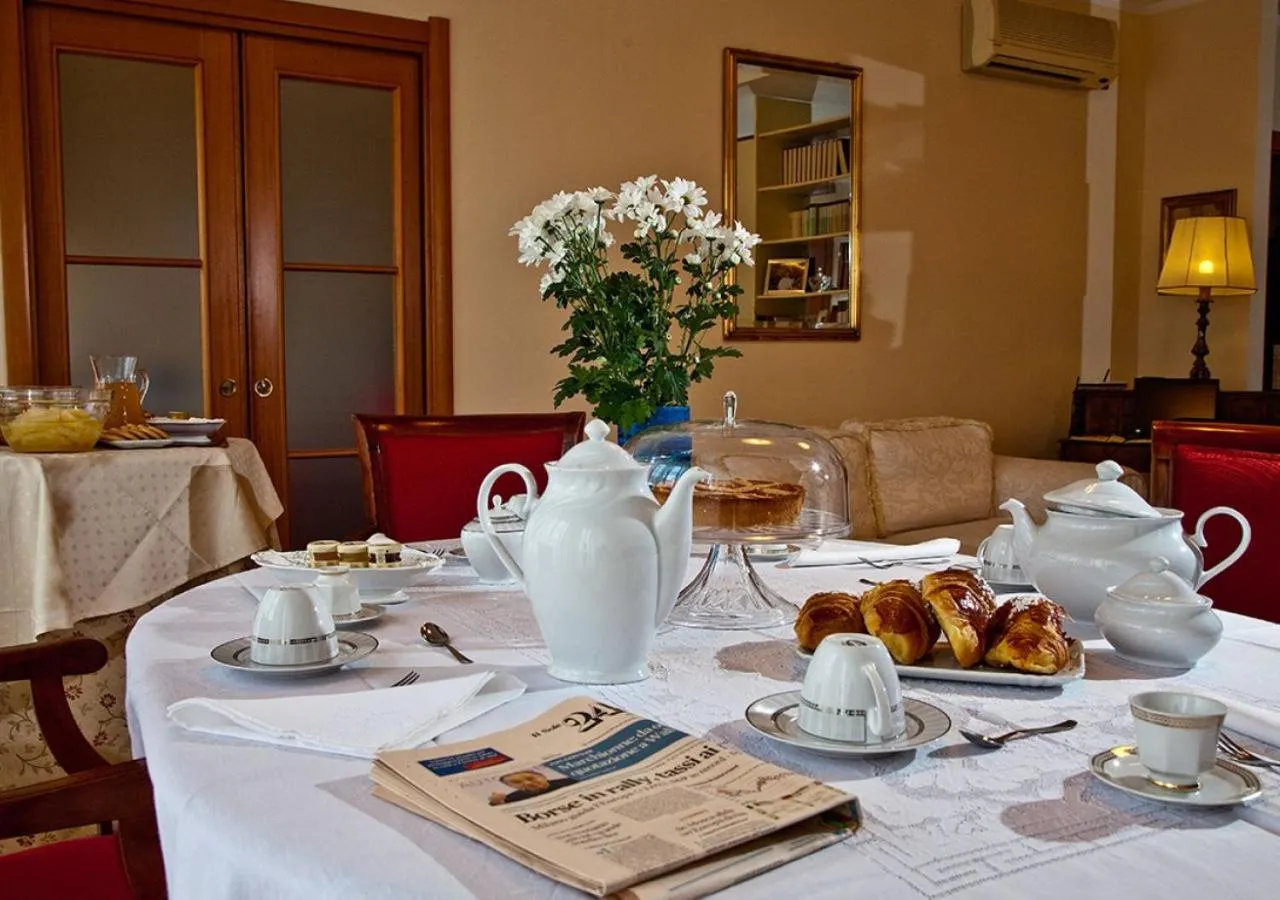 Seating area in Napoli Porta Di Mare