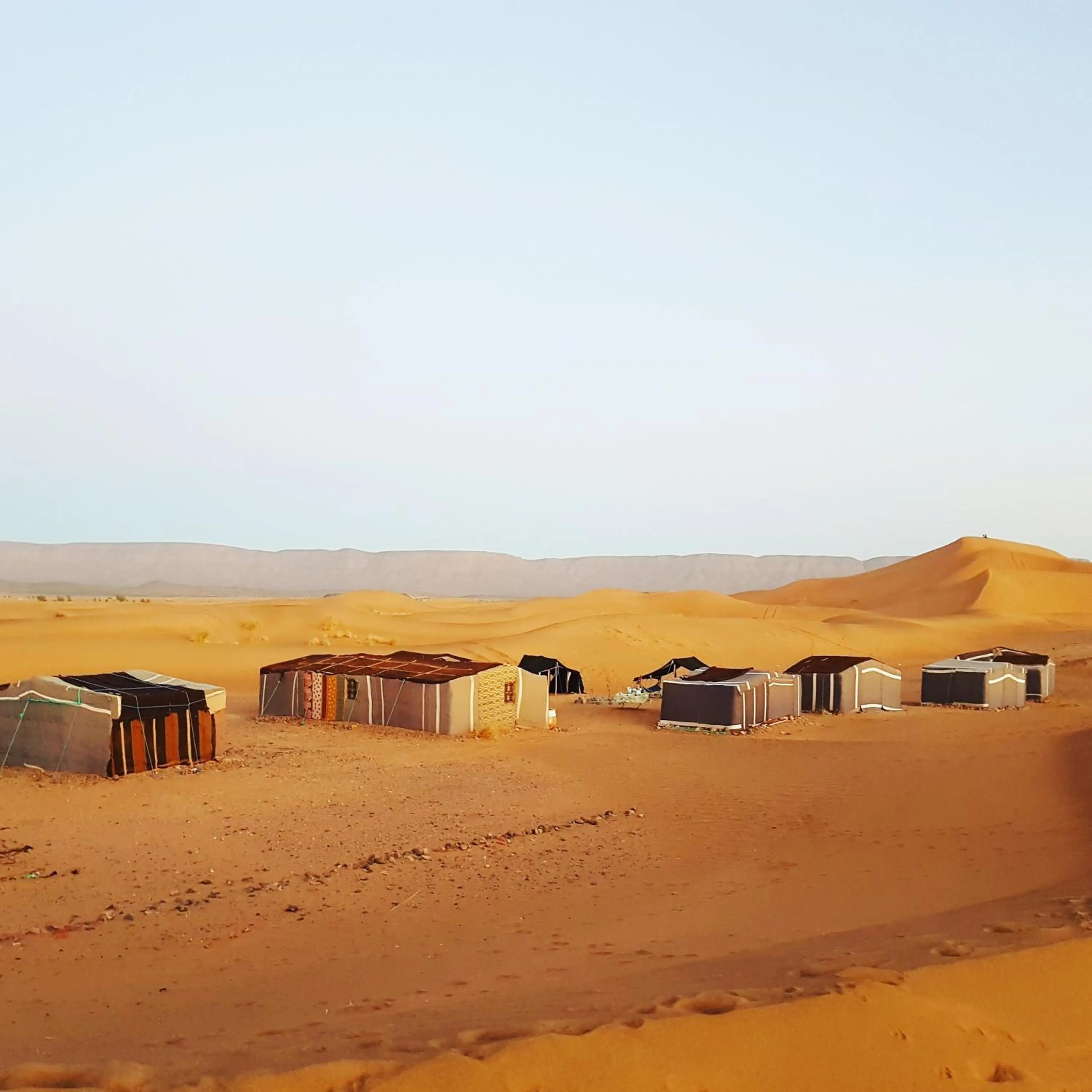 Tinfou desert camp