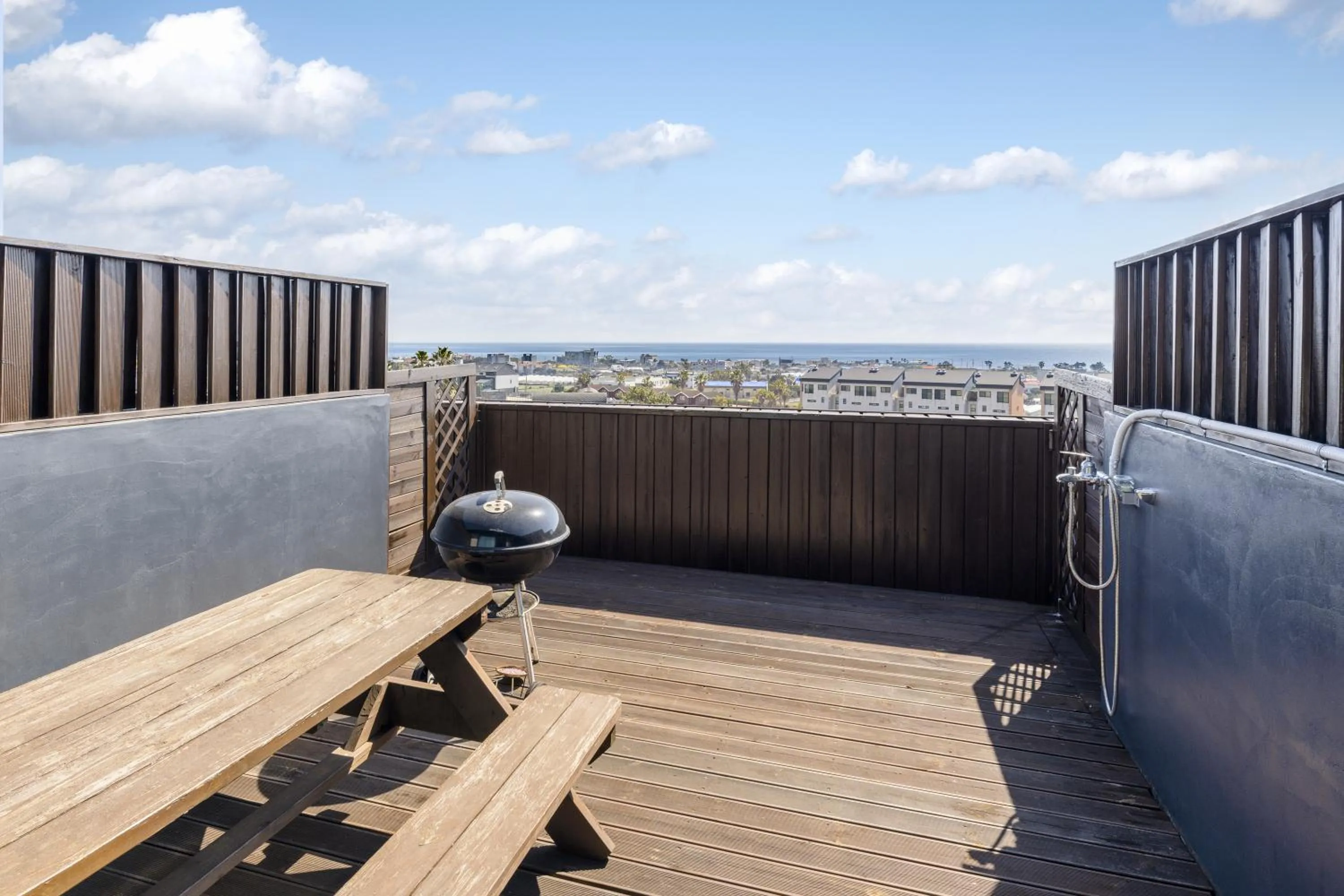 BBQ facilities in IRO Jeju