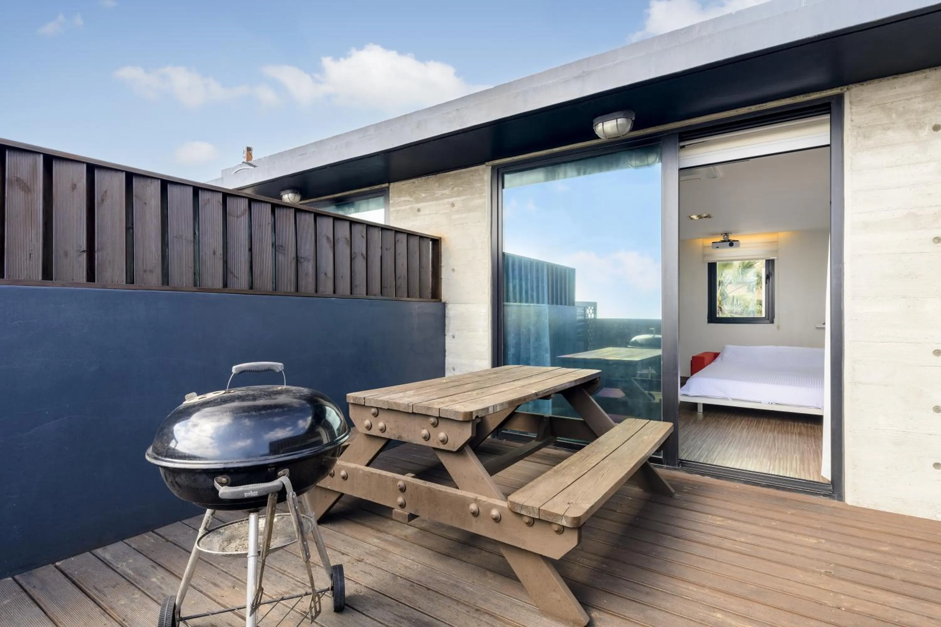 BBQ facilities in IRO Jeju