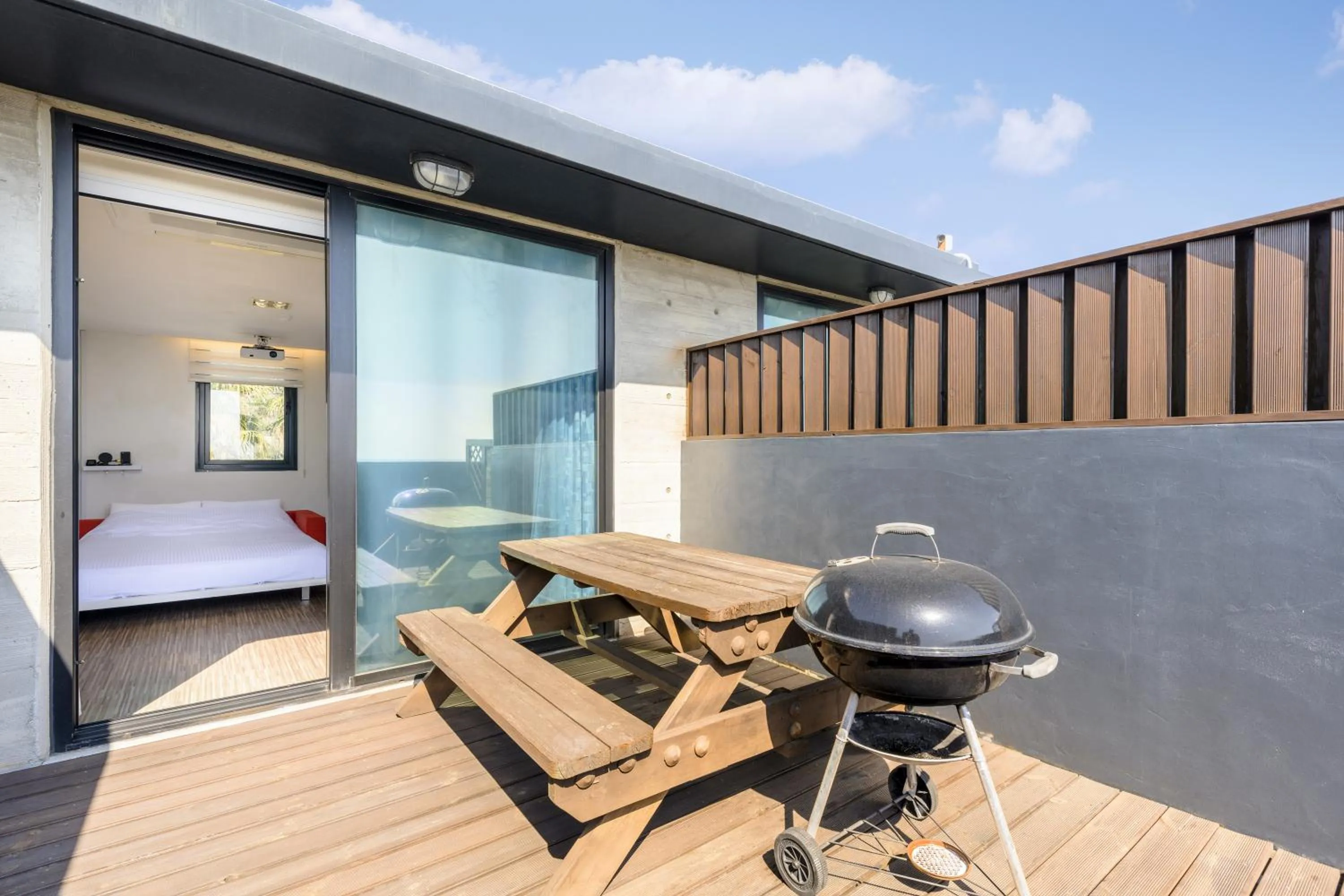 BBQ facilities in IRO Jeju