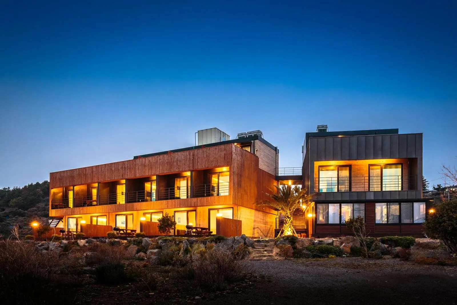 Property building in IRO Jeju