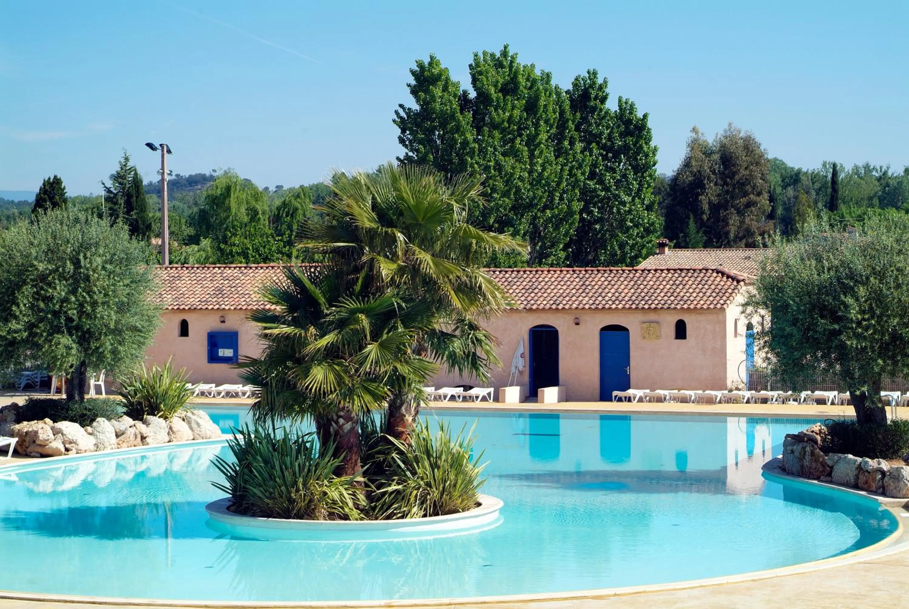 Swimming pool in Domaine Le Clos des Oliviers