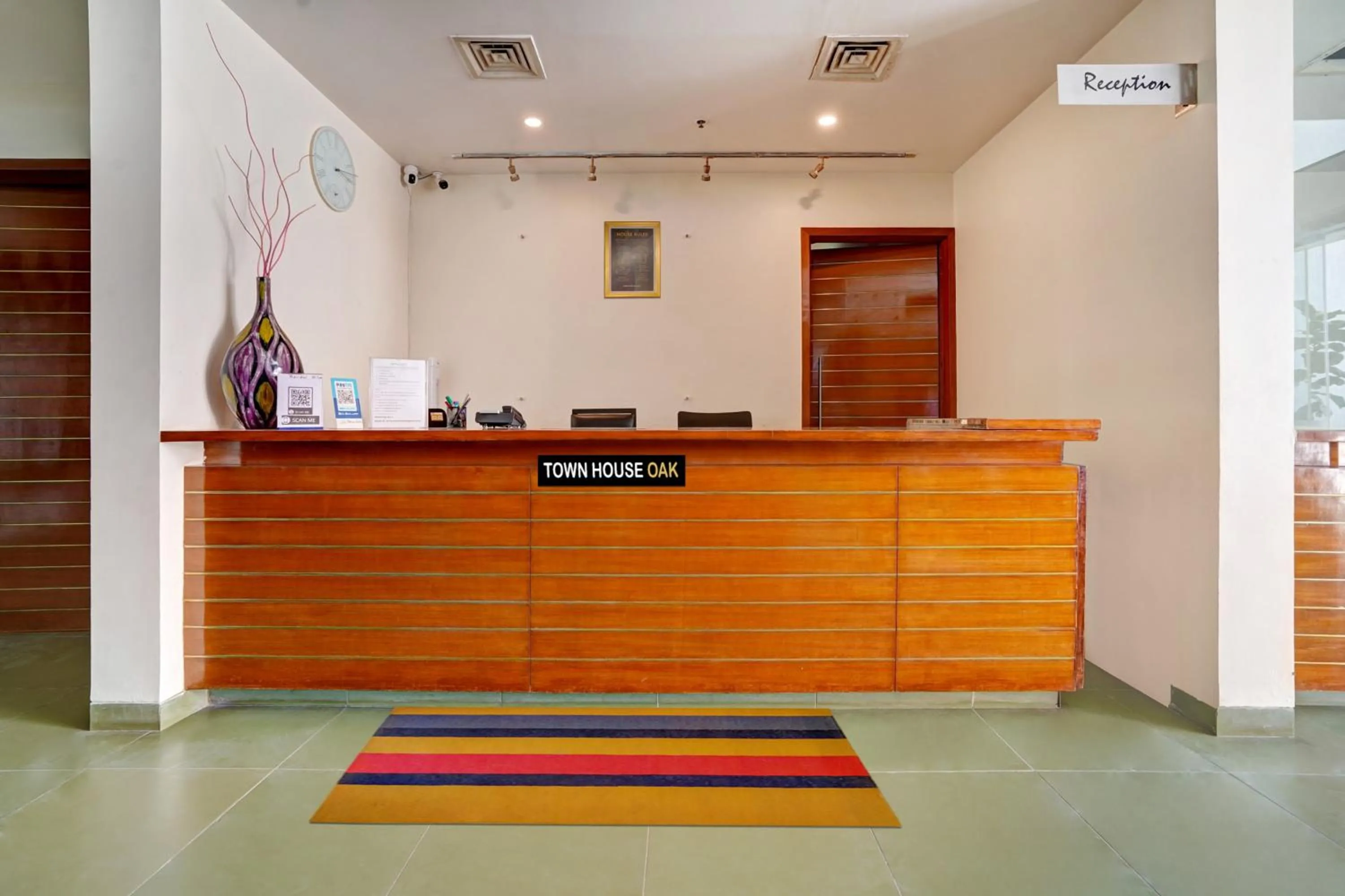 Lobby or reception in Astra Hotels & Suites - Marathalli