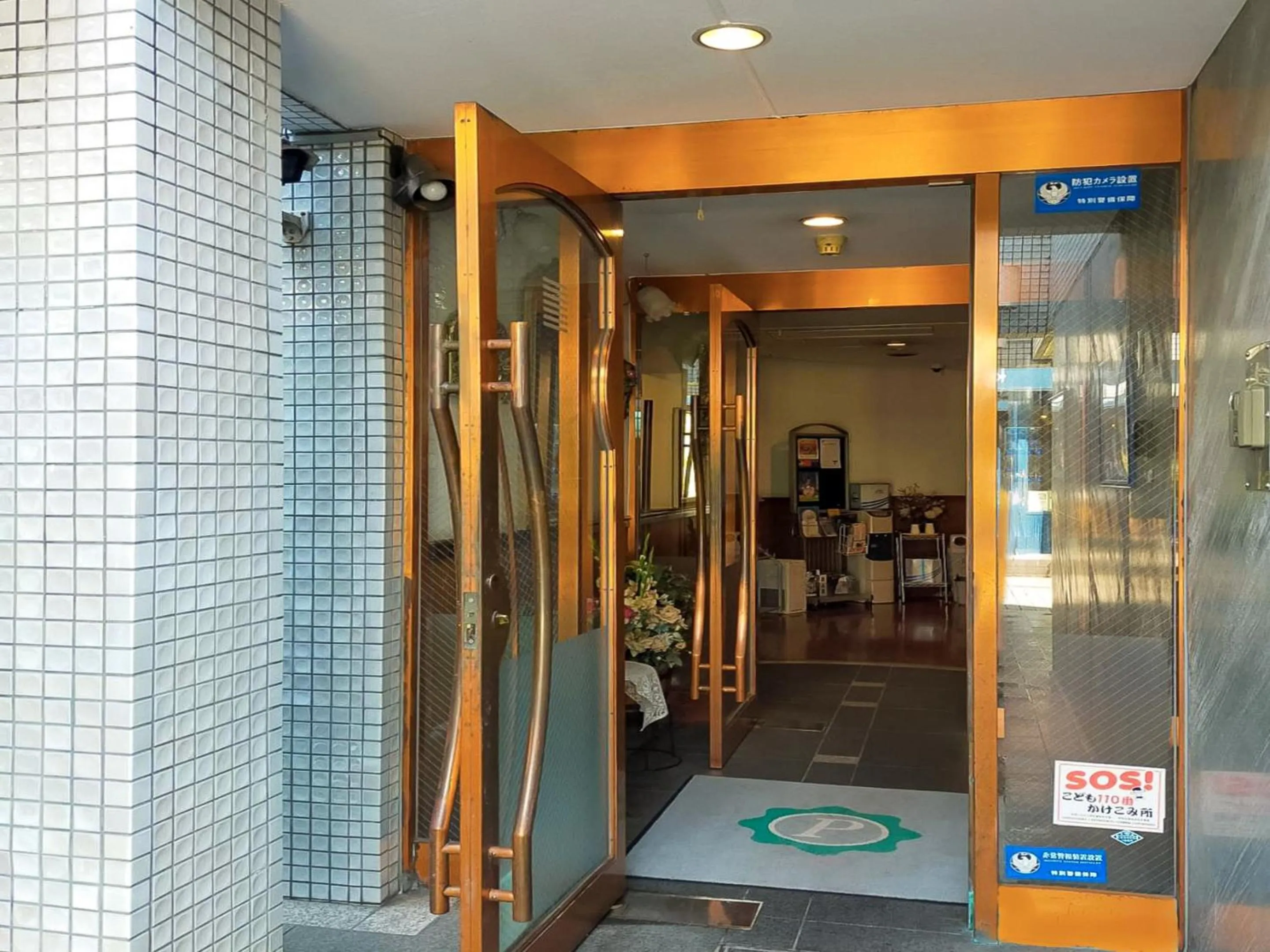 Facade/entrance in HOTEL POSH