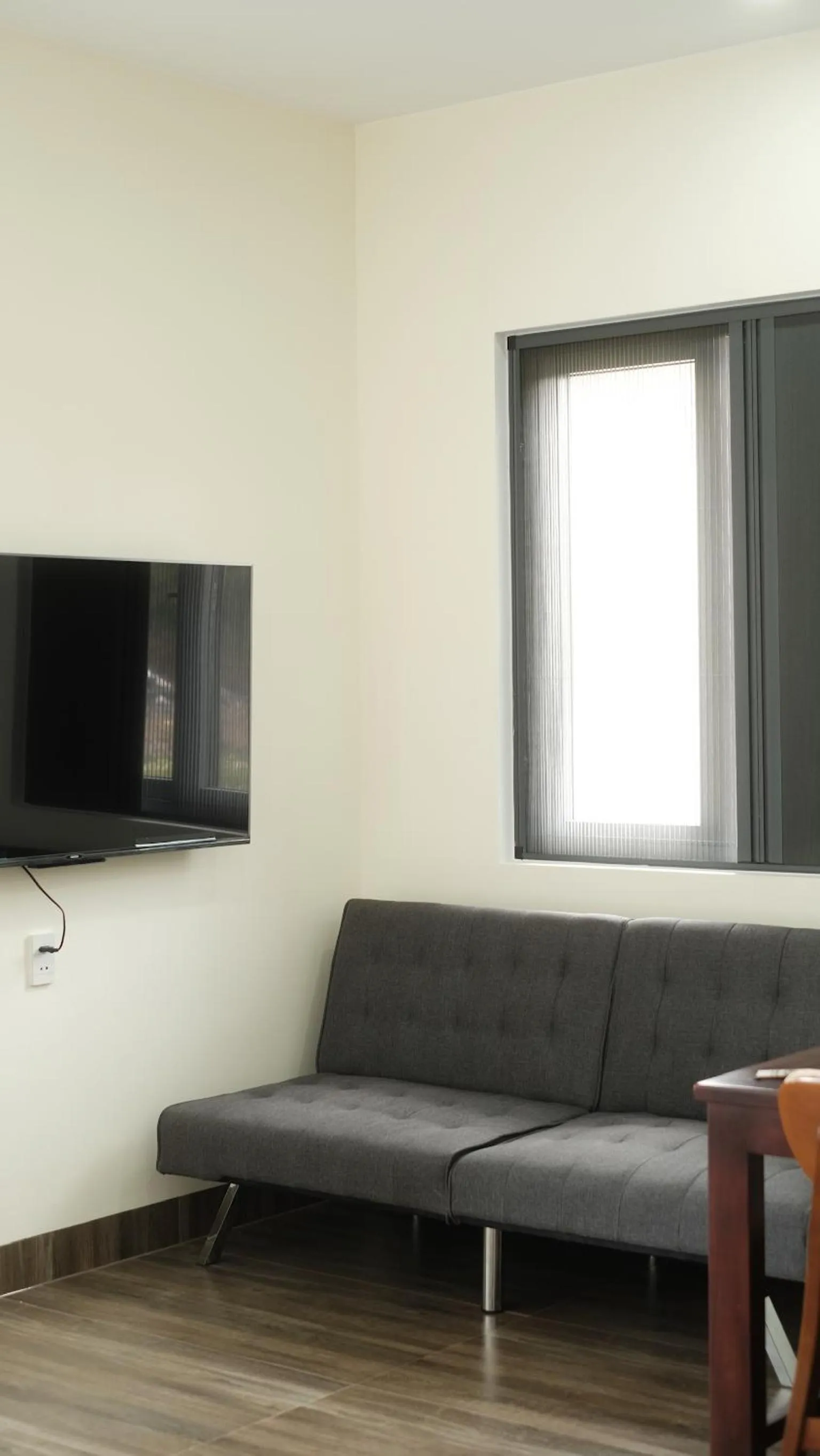 Seating area in Hoàng Đô Hotel