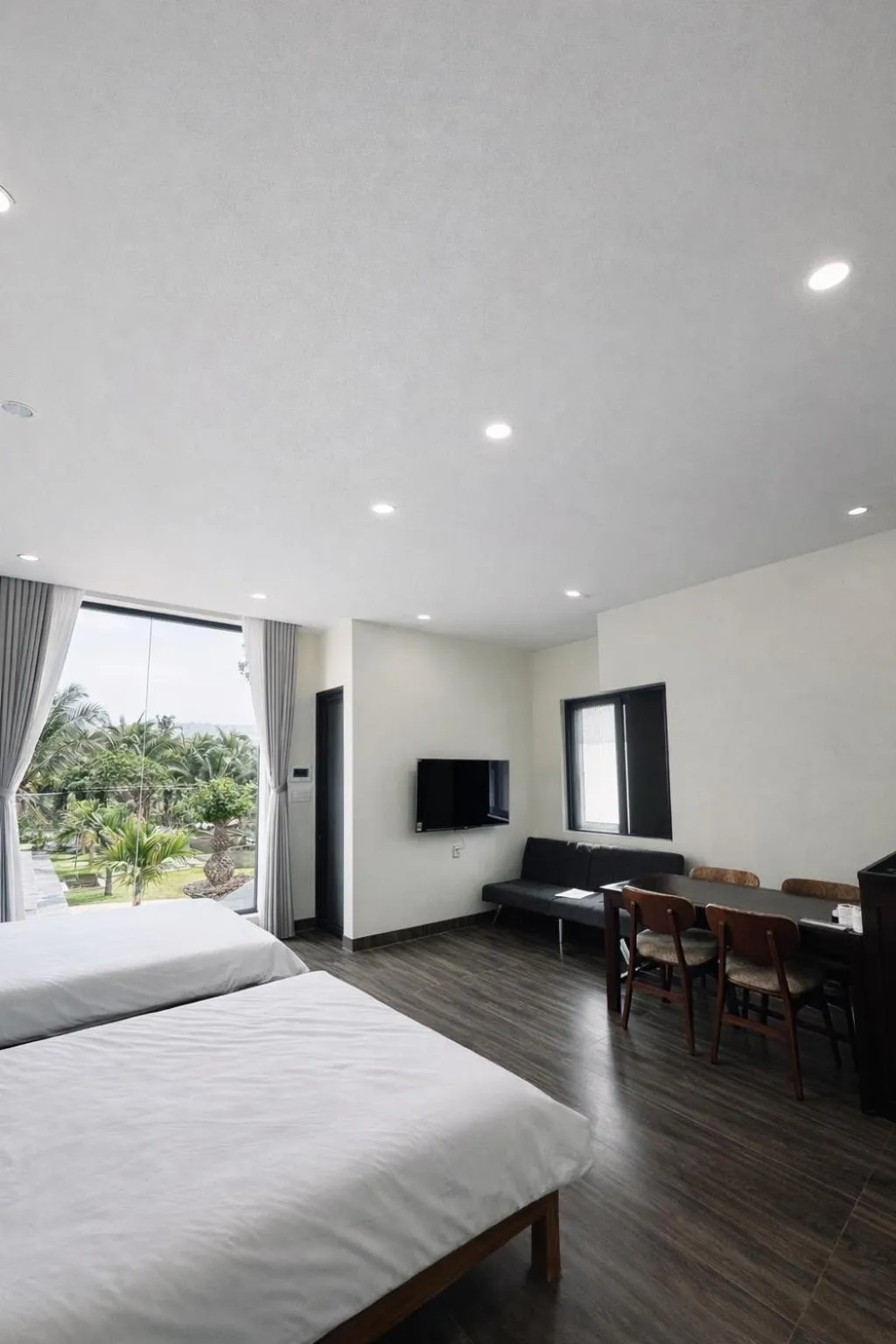 Photo of the whole room, Bed in Hoàng Đô Hotel