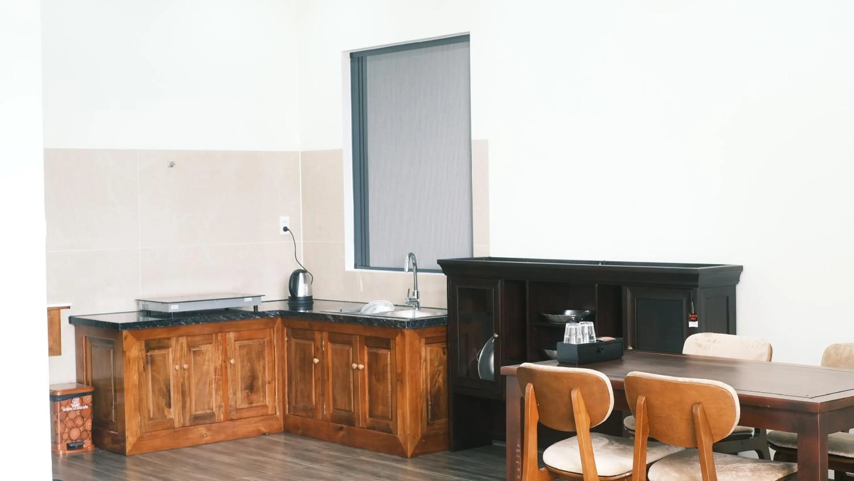 Kitchen or kitchenette in Hoàng Đô Hotel