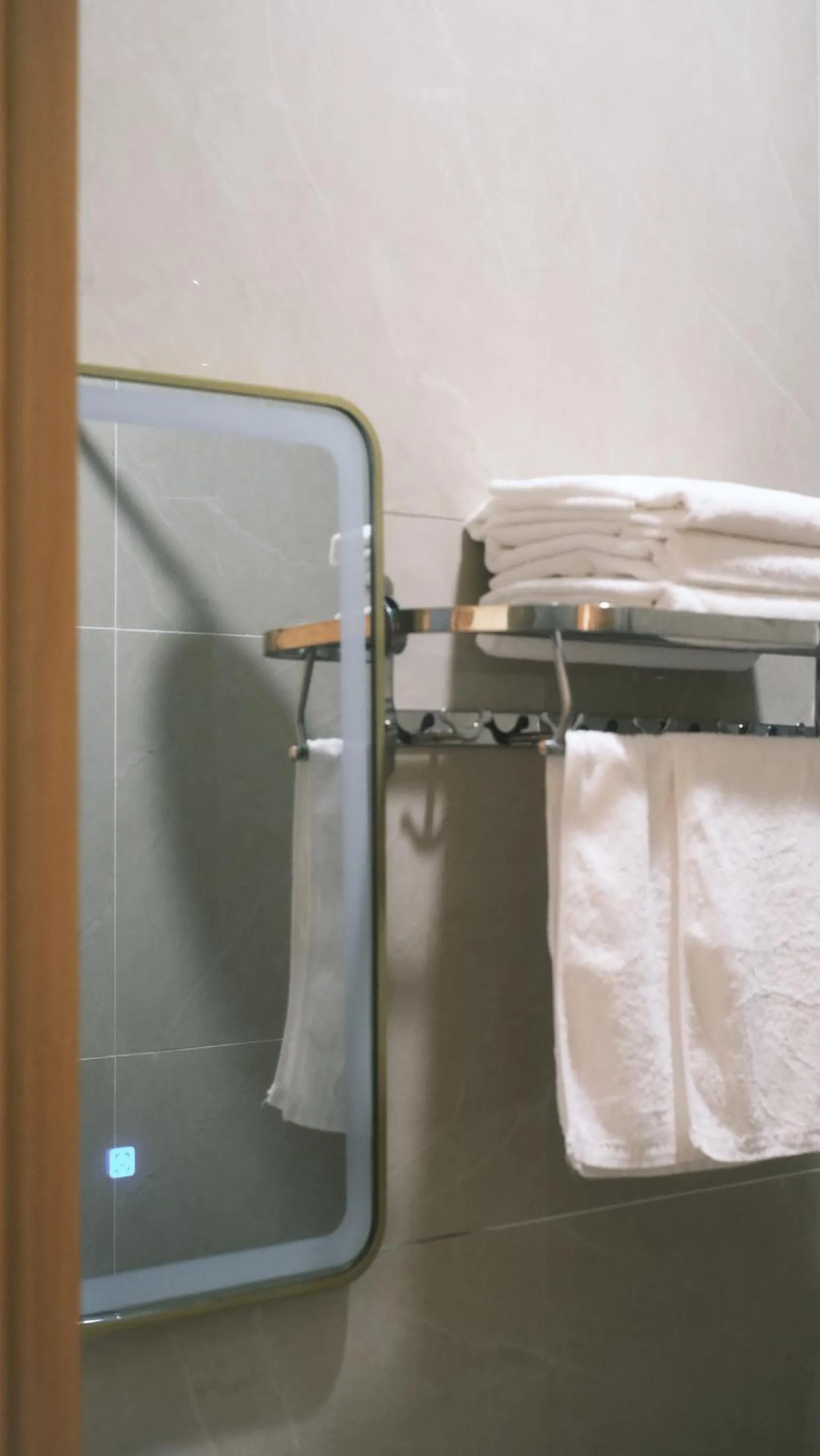 Bathroom in Hoàng Đô Hotel