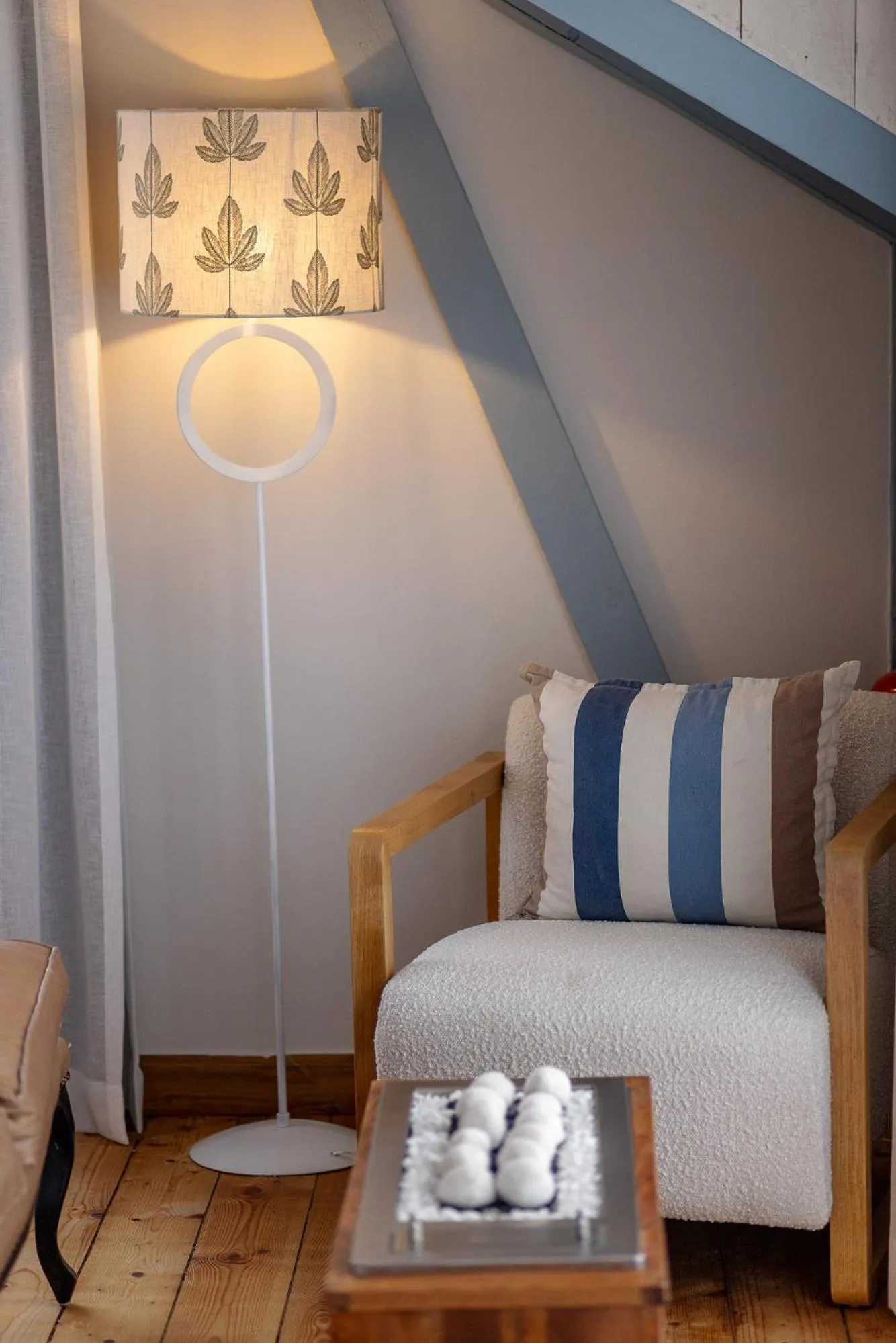 Seating area, Bed in Swakopmund Sands