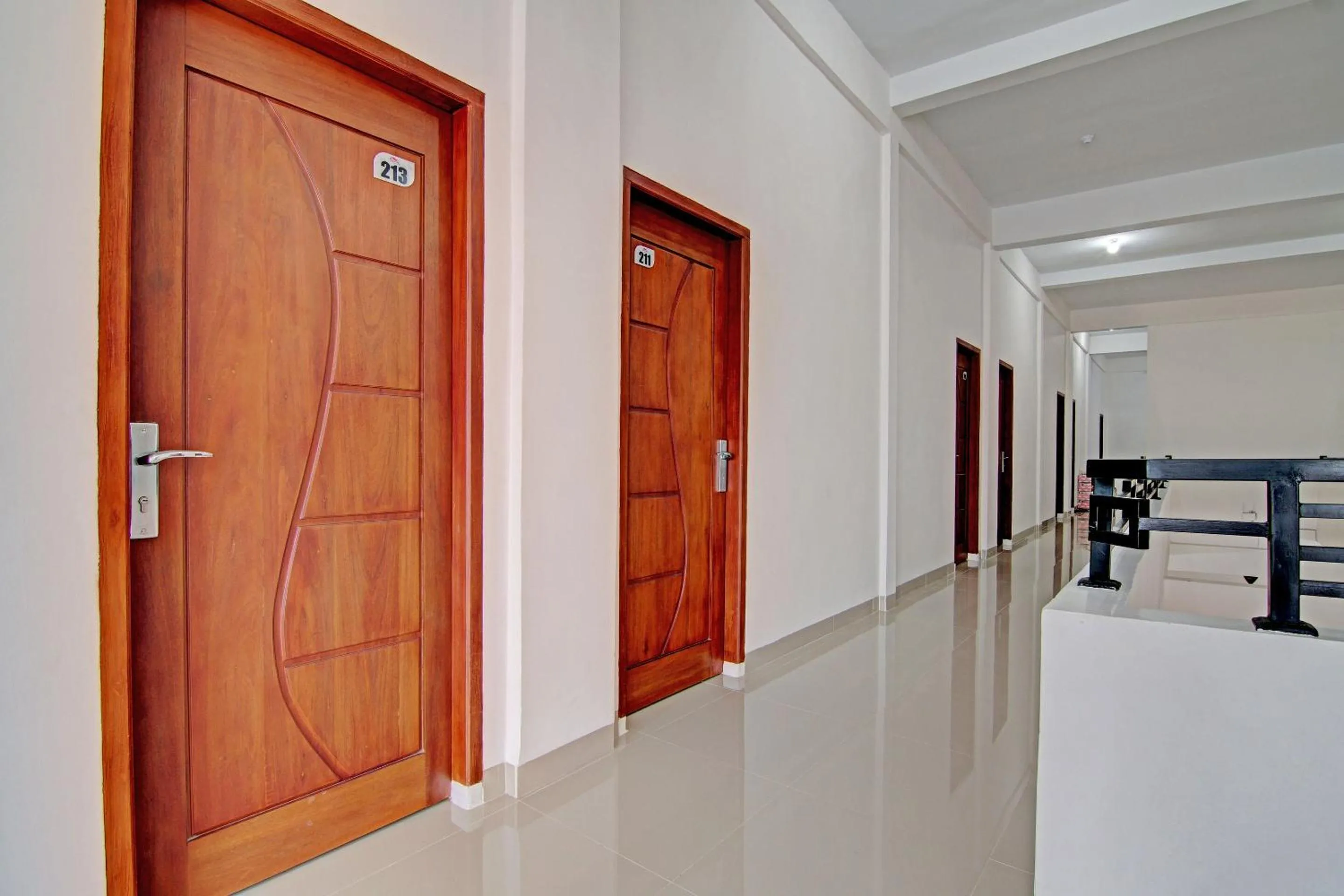 Lobby or reception in Hotel O Penginapan Sarinah SyariahNearRM Beringin Indah