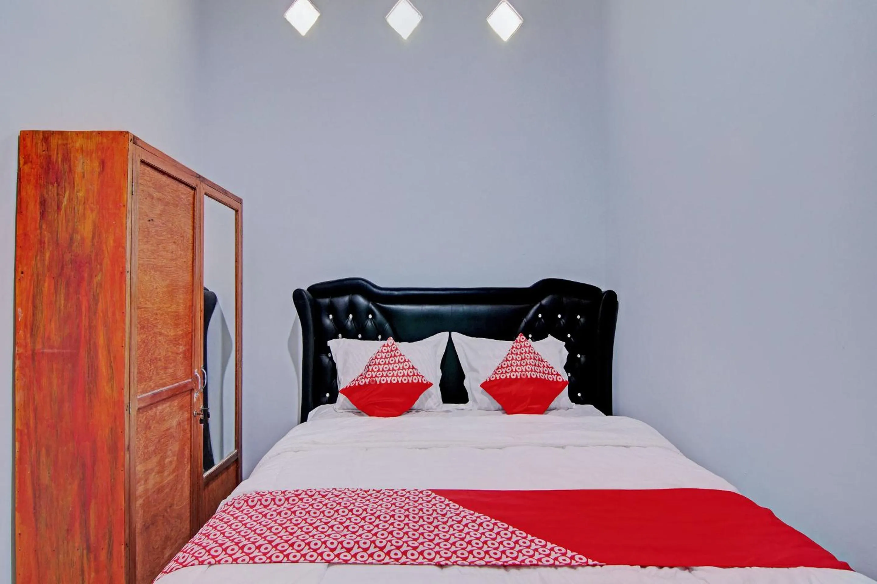 Bedroom in Hotel O Penginapan Sarinah SyariahNearRM Beringin Indah