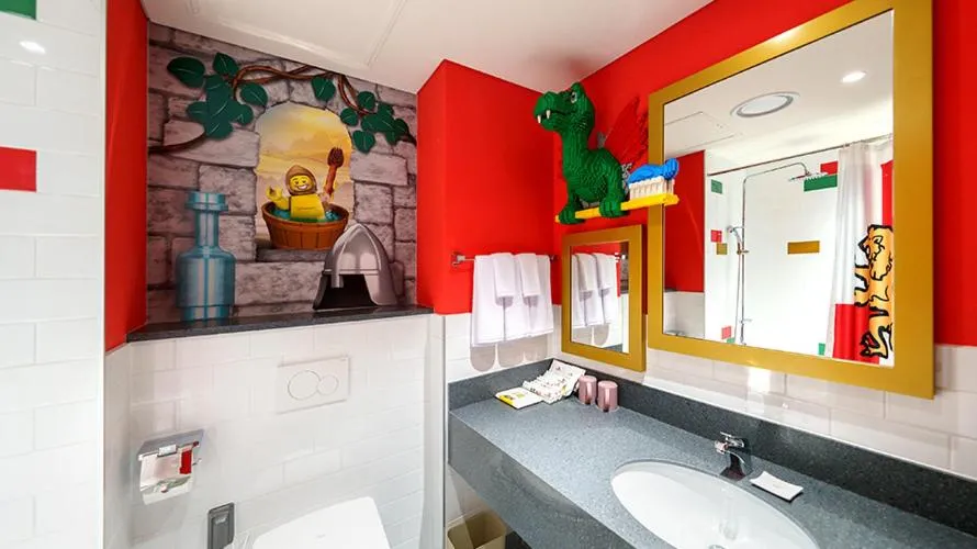 Shower in LEGOLAND Korea Resort Hotel