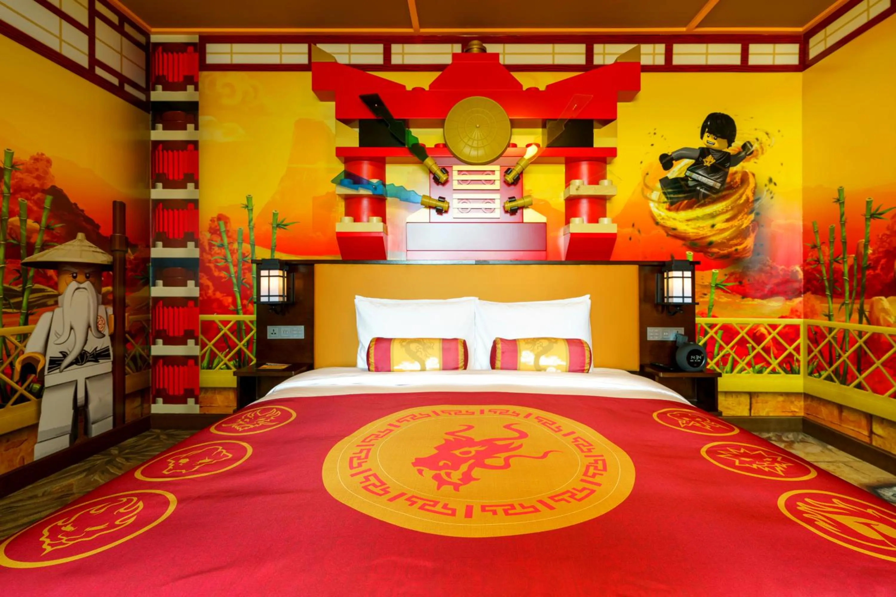 Bed in LEGOLAND Korea Resort Hotel
