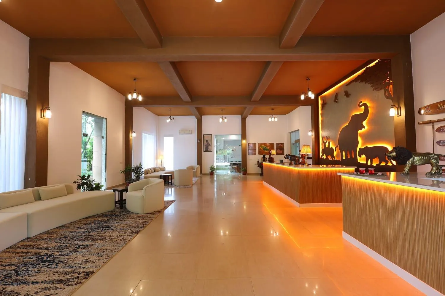 Seating area in Corbett Tusker Trail