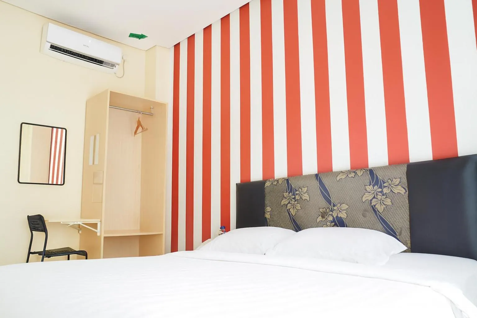 Bedroom, Bed in Multi 88 Syariah
