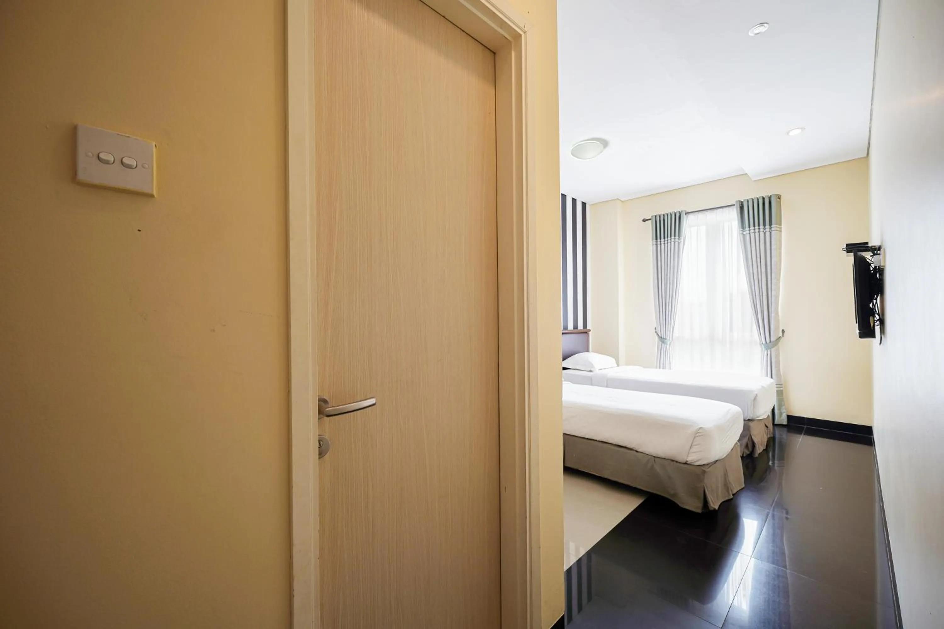 Bedroom, Bed in Multi 88 Syariah